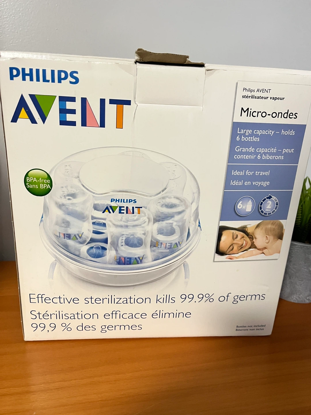 Philips Avent Microwave Steam Sterilizer - Holds 6 Bottles