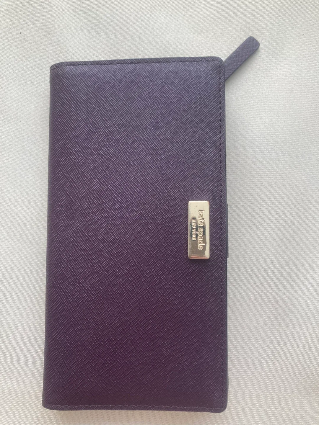 Kate Spade Wallet image indicator(3)