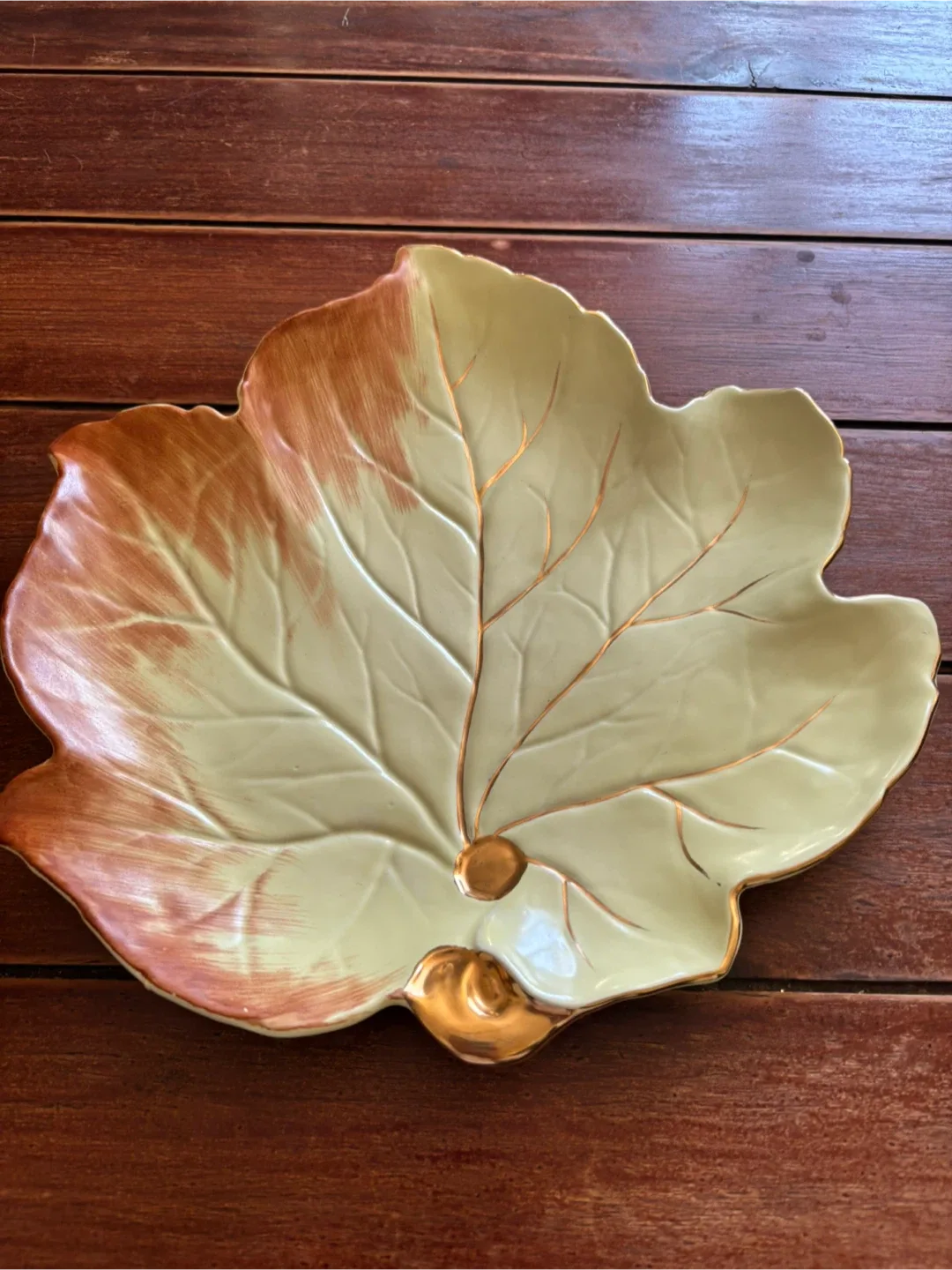 Decorative Leaf Plate- Porcelain by Royal Winston ( England) image indicator(6)