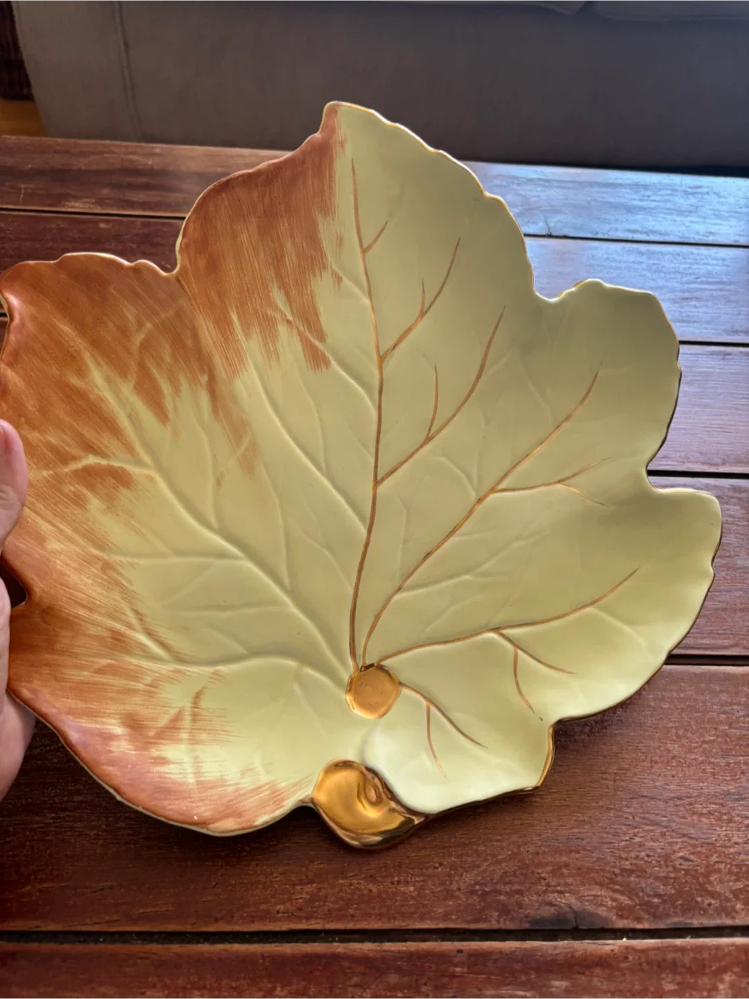 Decorative Leaf Plate- Porcelain by Royal Winston ( England) image indicator(3)