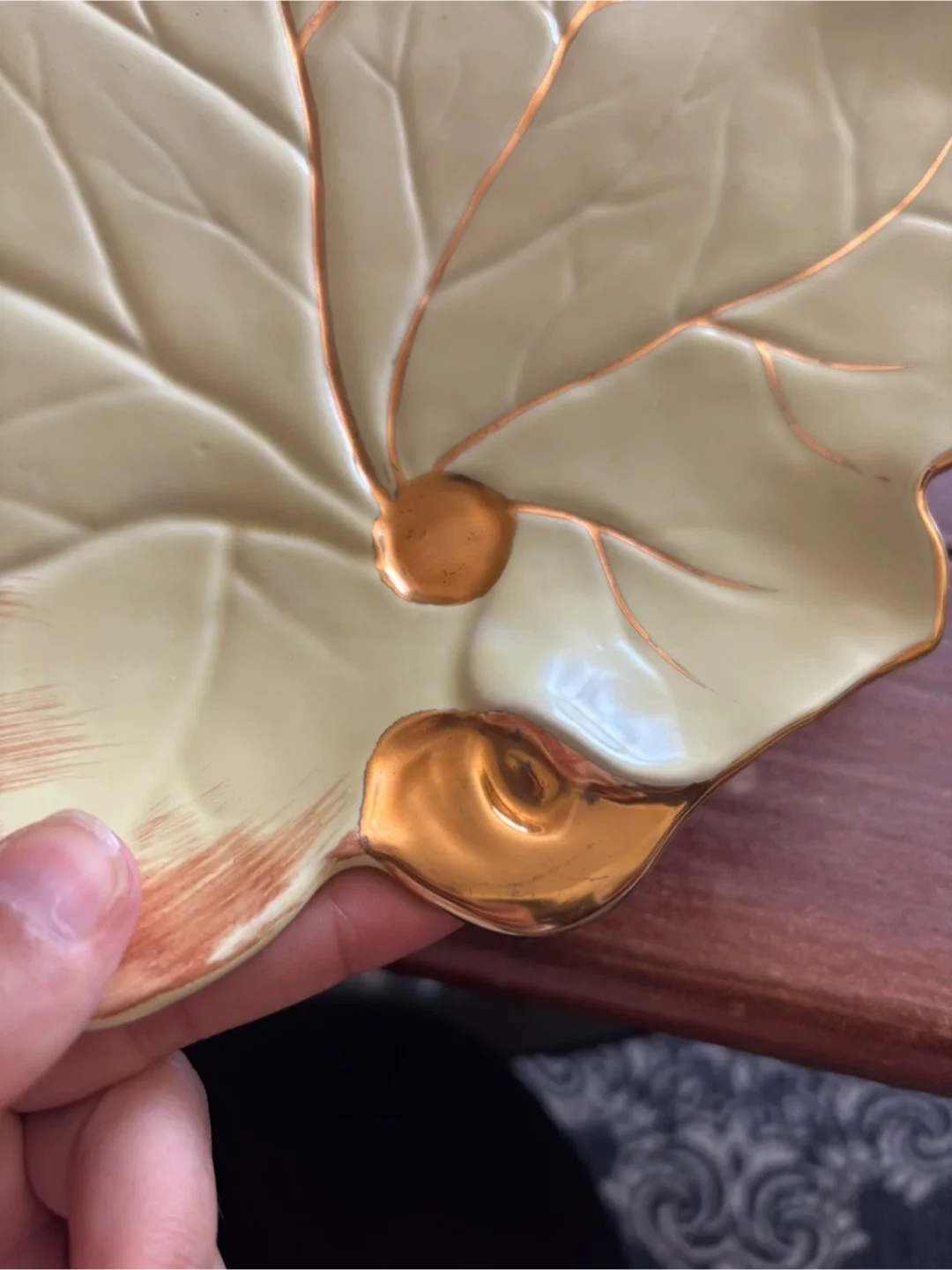 Decorative Leaf Plate- Porcelain by Royal Winston ( England) image indicator(10)