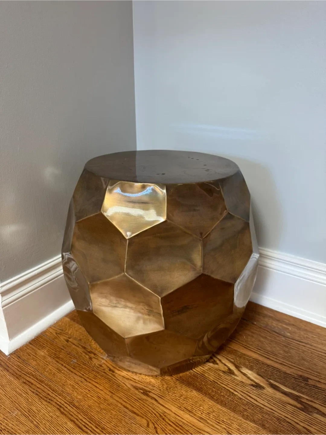 Metal Accent Table thumbnail