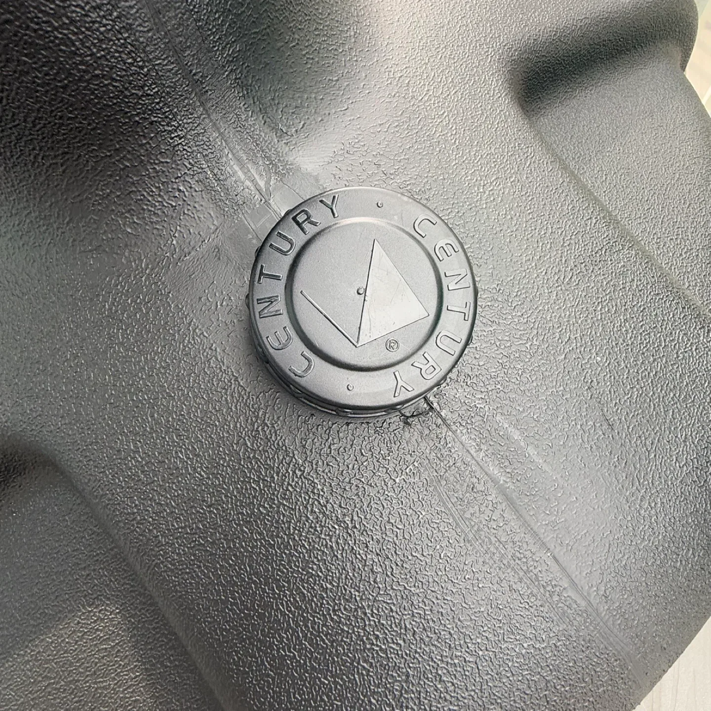 Century Kickboxing Powerline WaveMaster Punching bag image indicator(6)