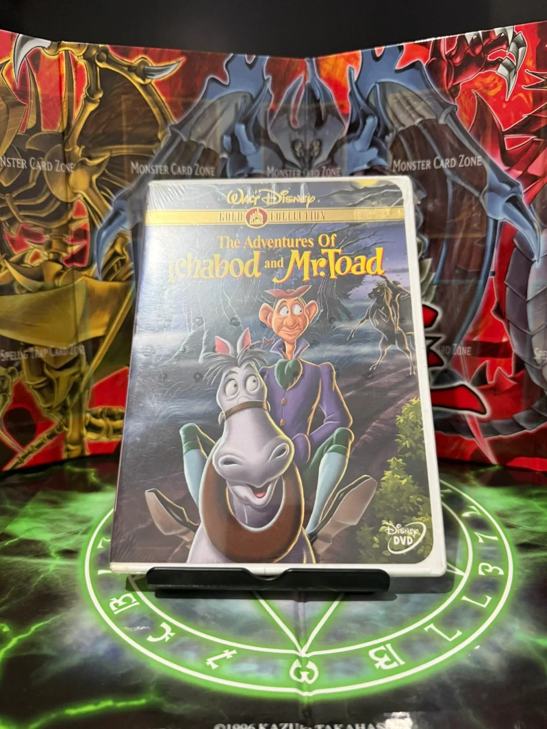 Disney DVDs: Ichabod, Nightmare Before Christmas, Corpse Bride image indicator(2)