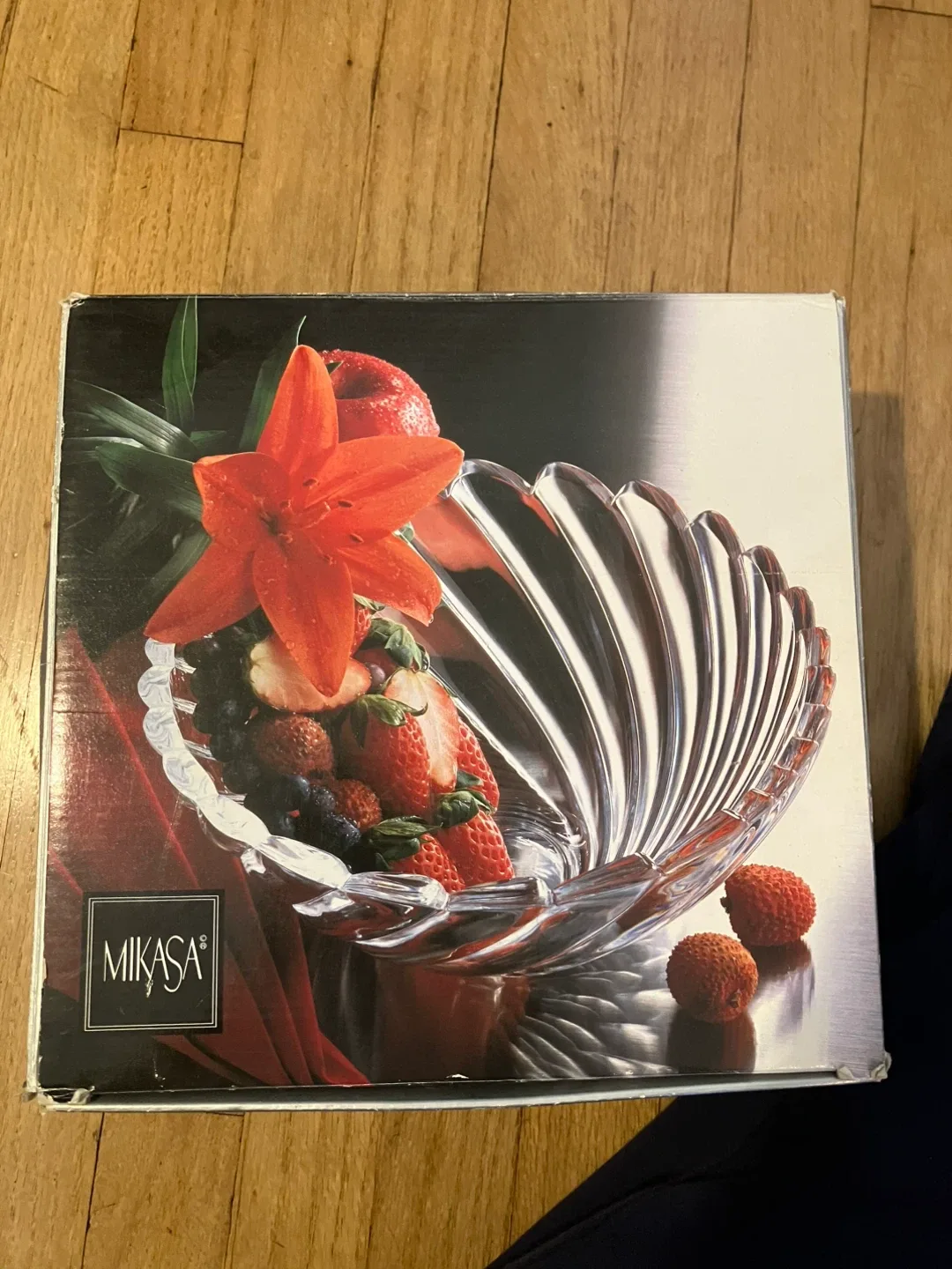 Mikasa Swirl Bowl image indicator(2)