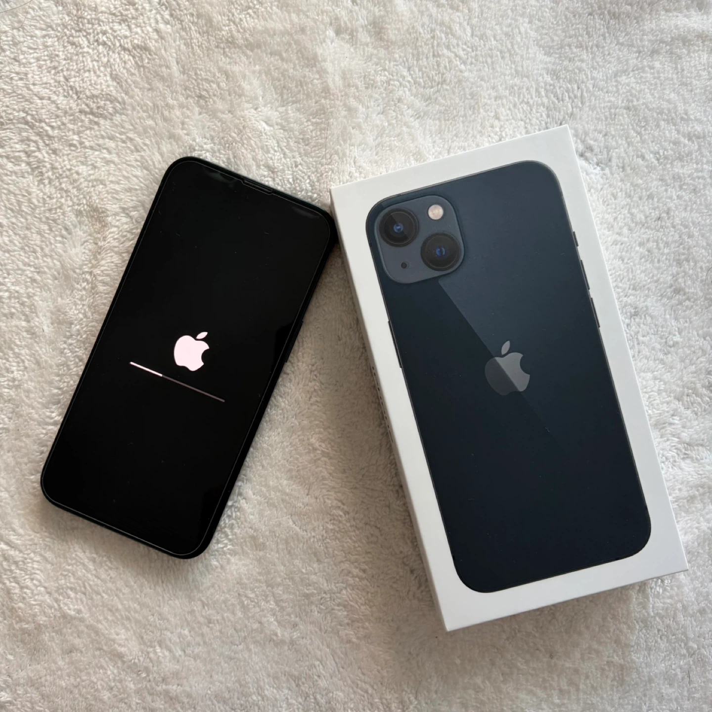Apple iPhone 13  128GB - Midnight