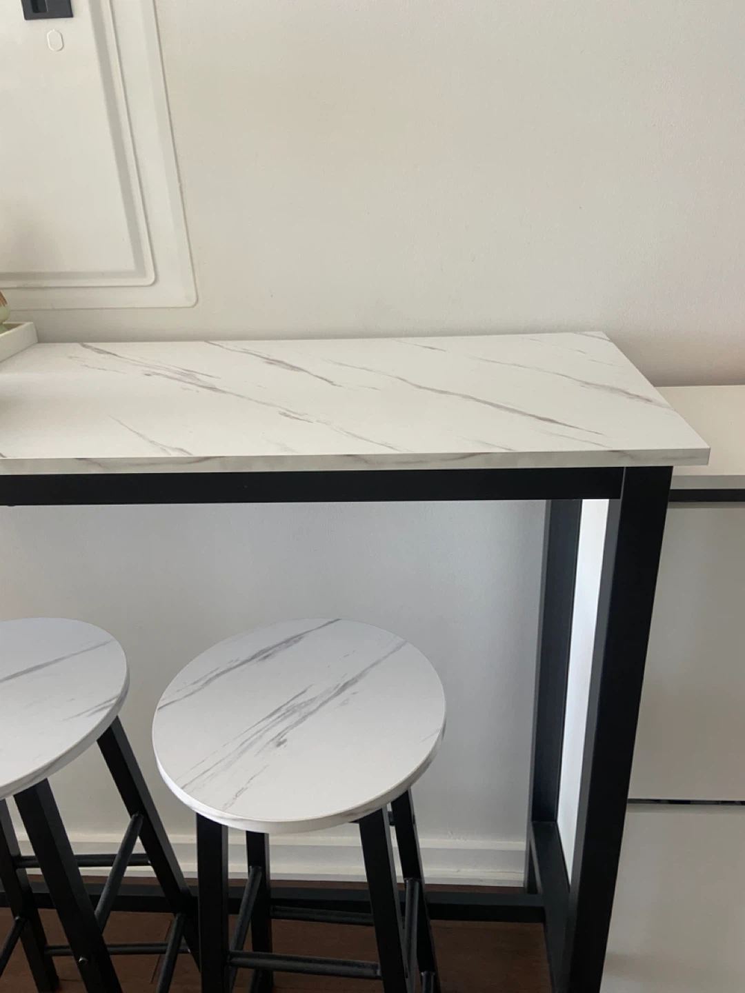 MOVE OUT SALE: Bar Table with 2 Stools - Marble White - photo 2