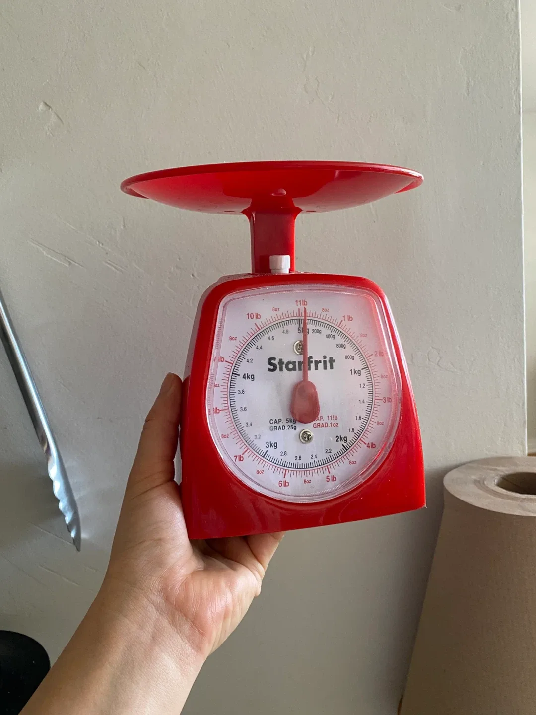 Starfrit Red Kitchen Scale thumbnail