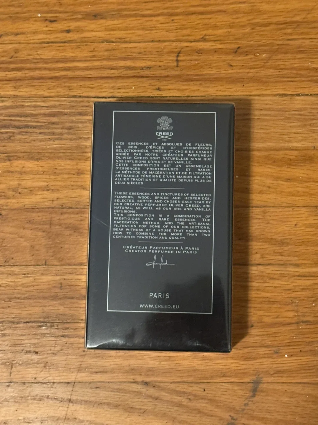 Creed Aventus 10th Anniversary Edition SEALED image indicator(2)