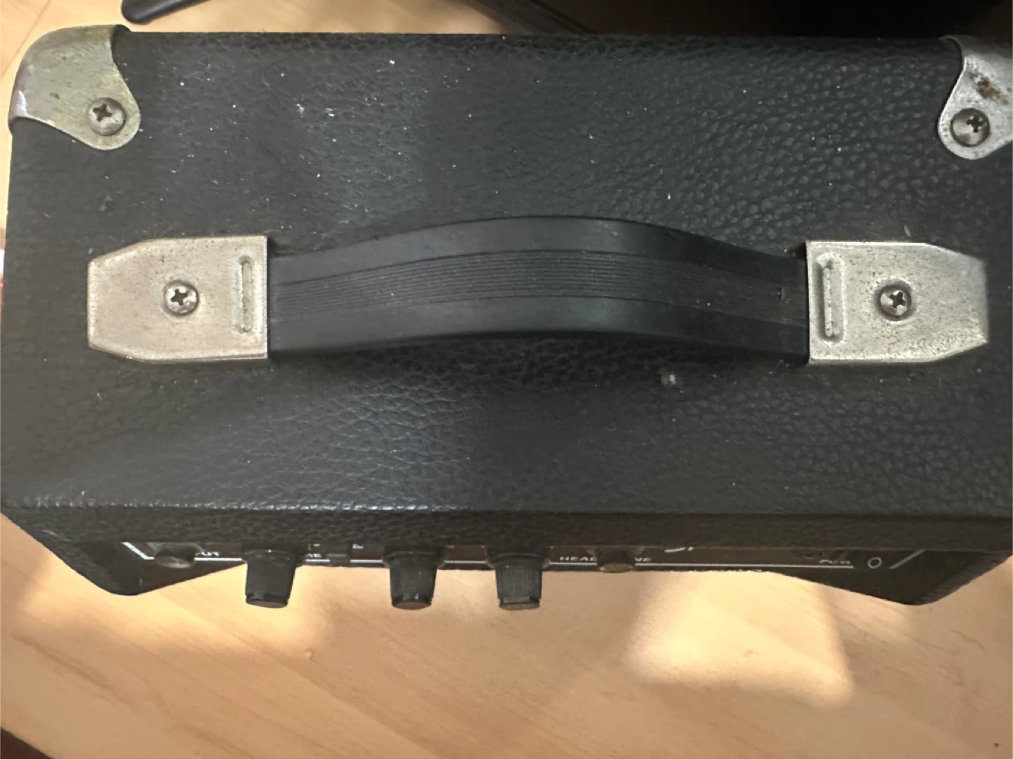 Finder musical   guitar Amp - photo 3