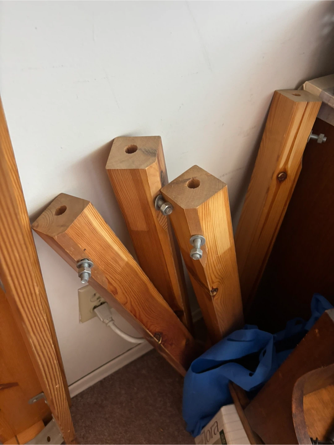 Pine Wood Table Top and Legs