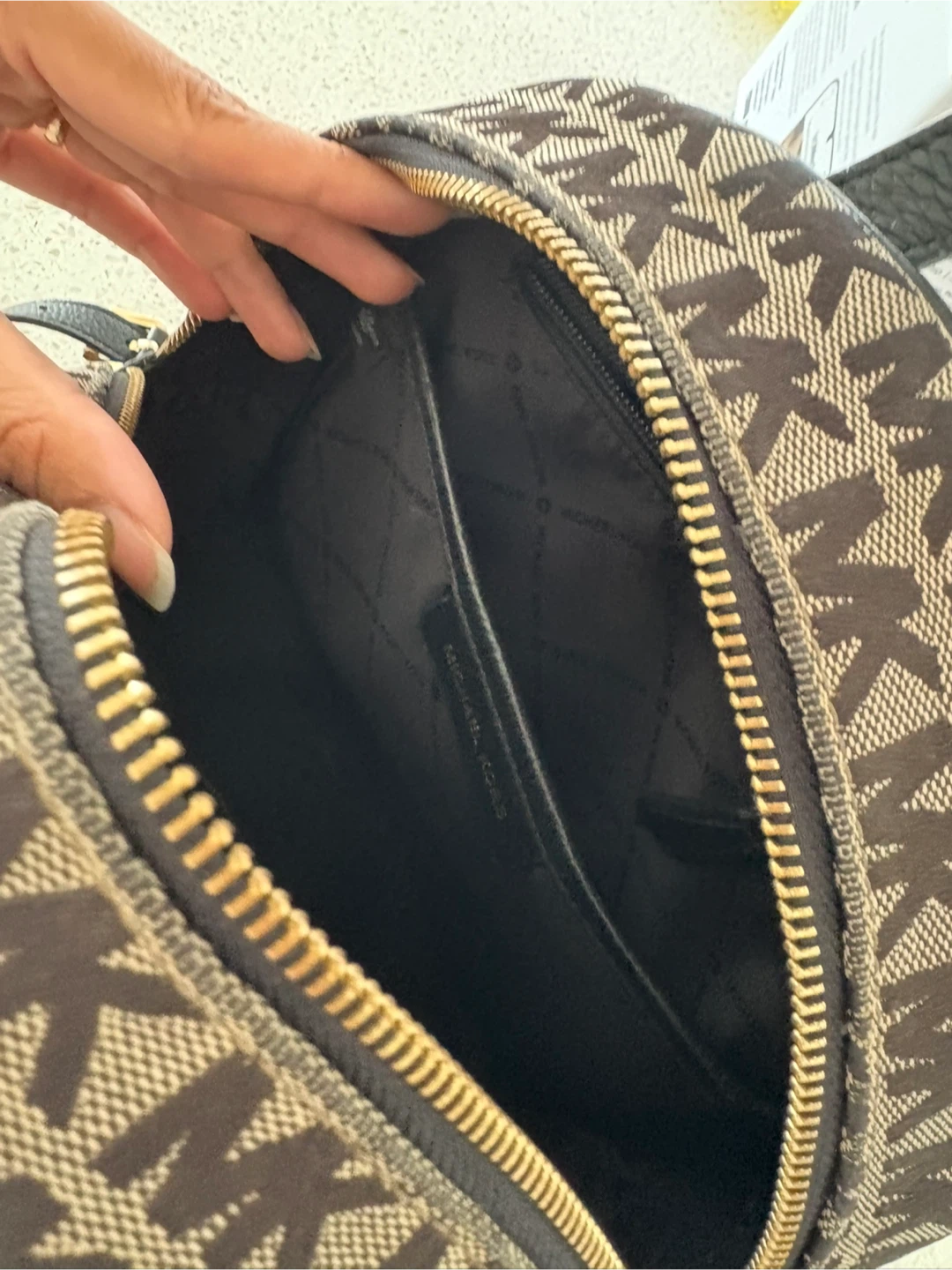 Michael Kors Backpack - photo 4
