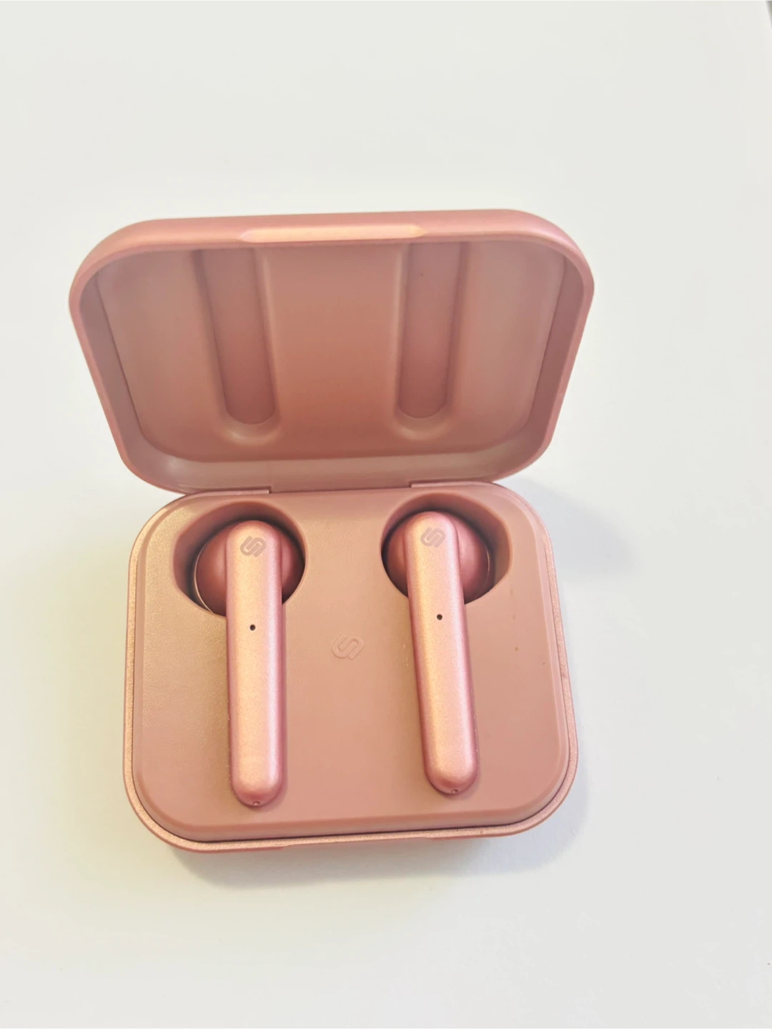 Urbanista Lisbon Rose Gold Earbuds