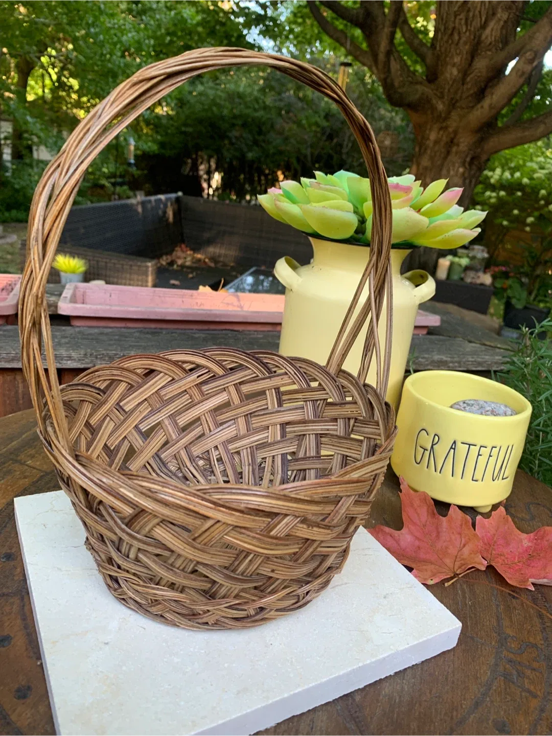 Woven Basket image indicator(7)