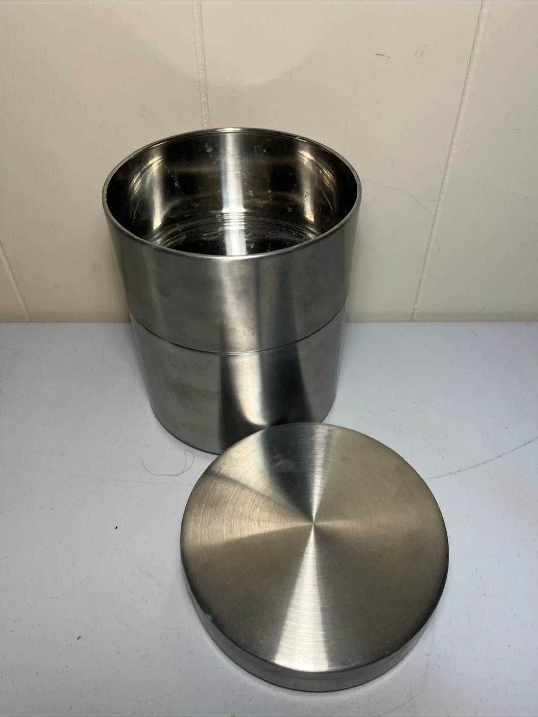 Vitra Kukkapuro Stacking Canister image indicator(2)