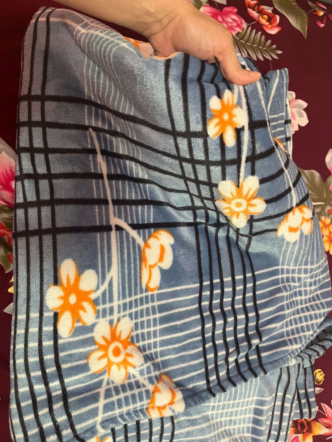 Floral Pattern Blanket - photo 3