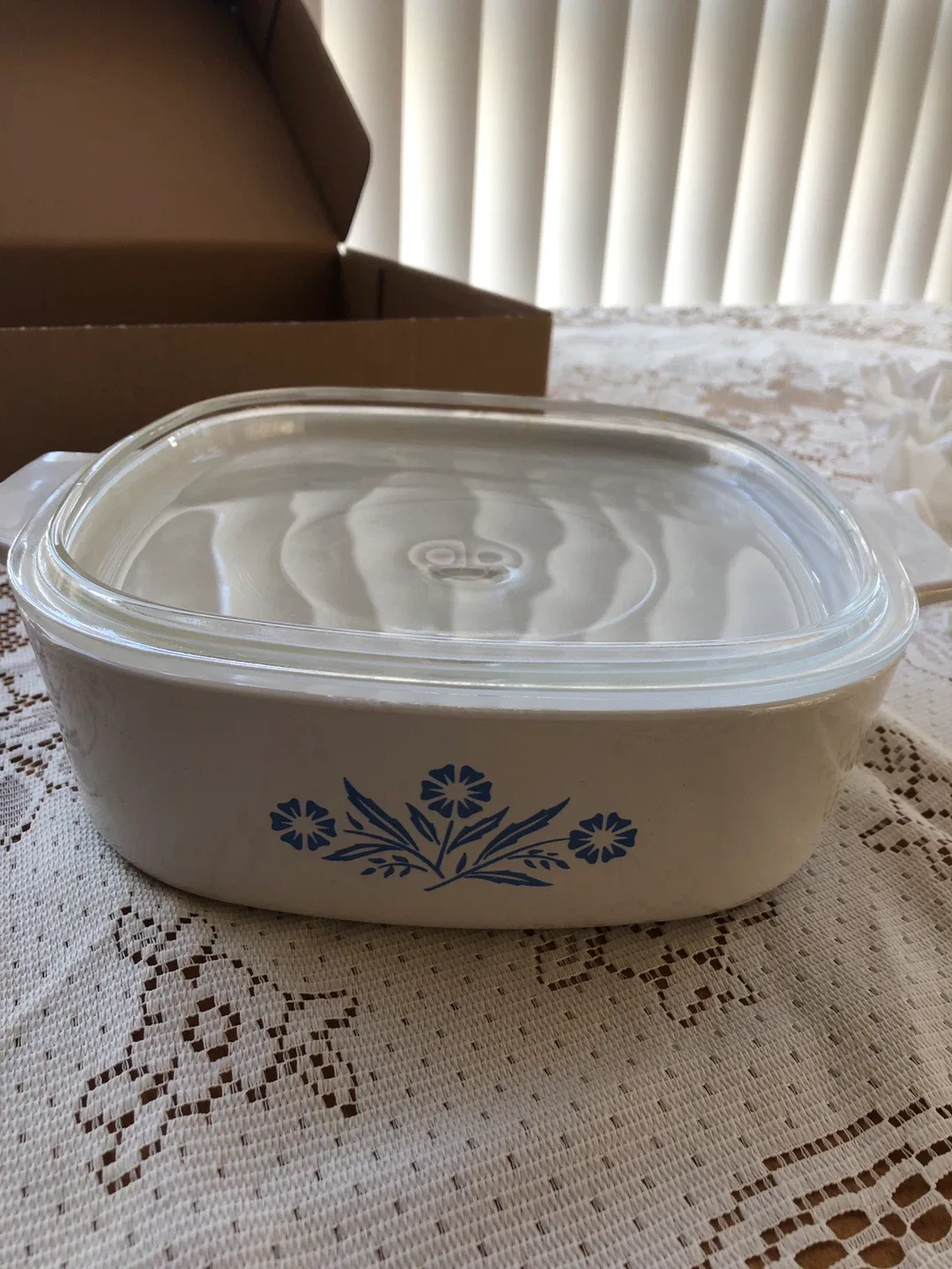 New Vintage Corning Ware Casserole Dish with Lid thumbnail