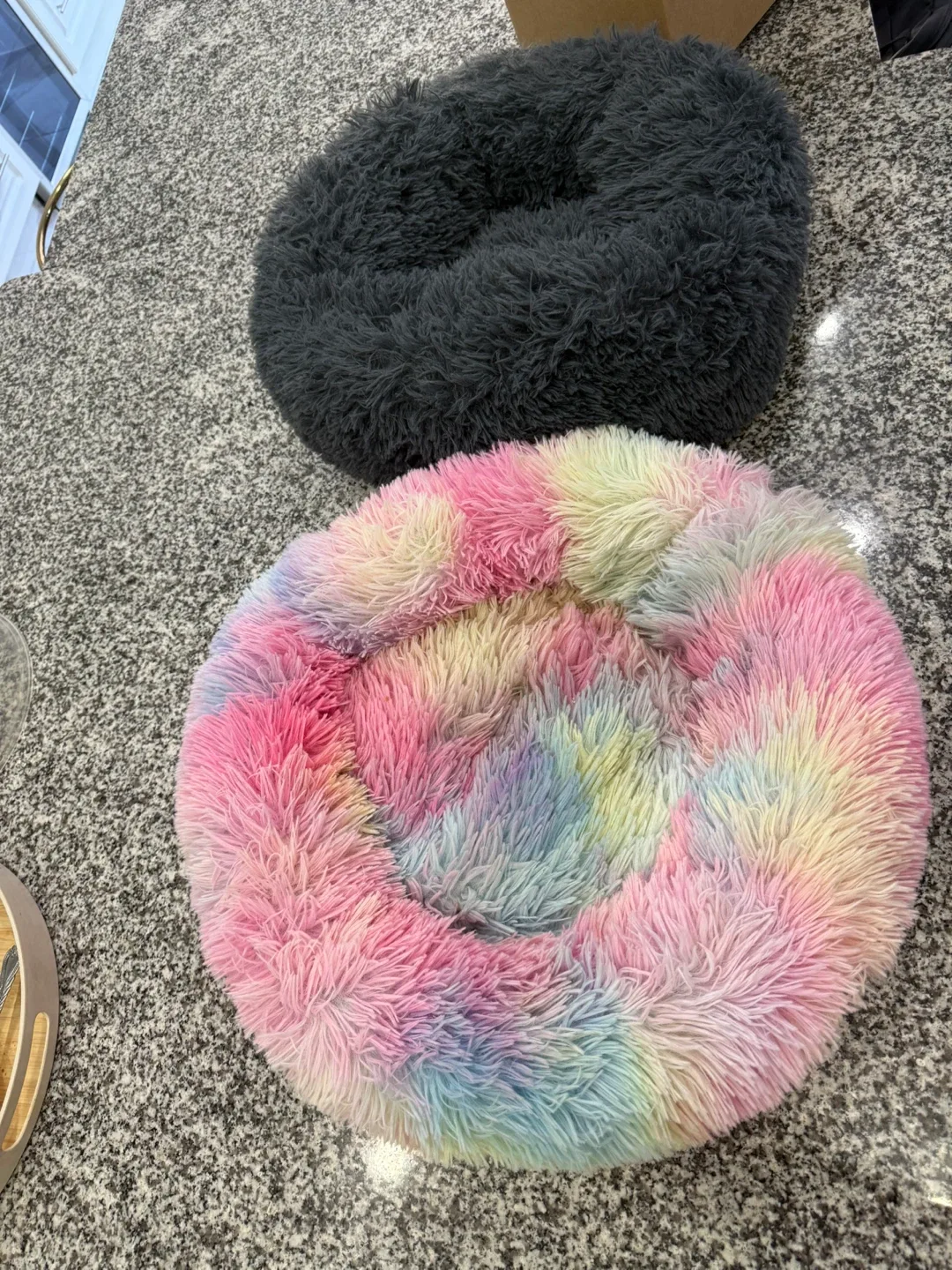Rainbow Plush Donut Pet Bed image indicator(5)
