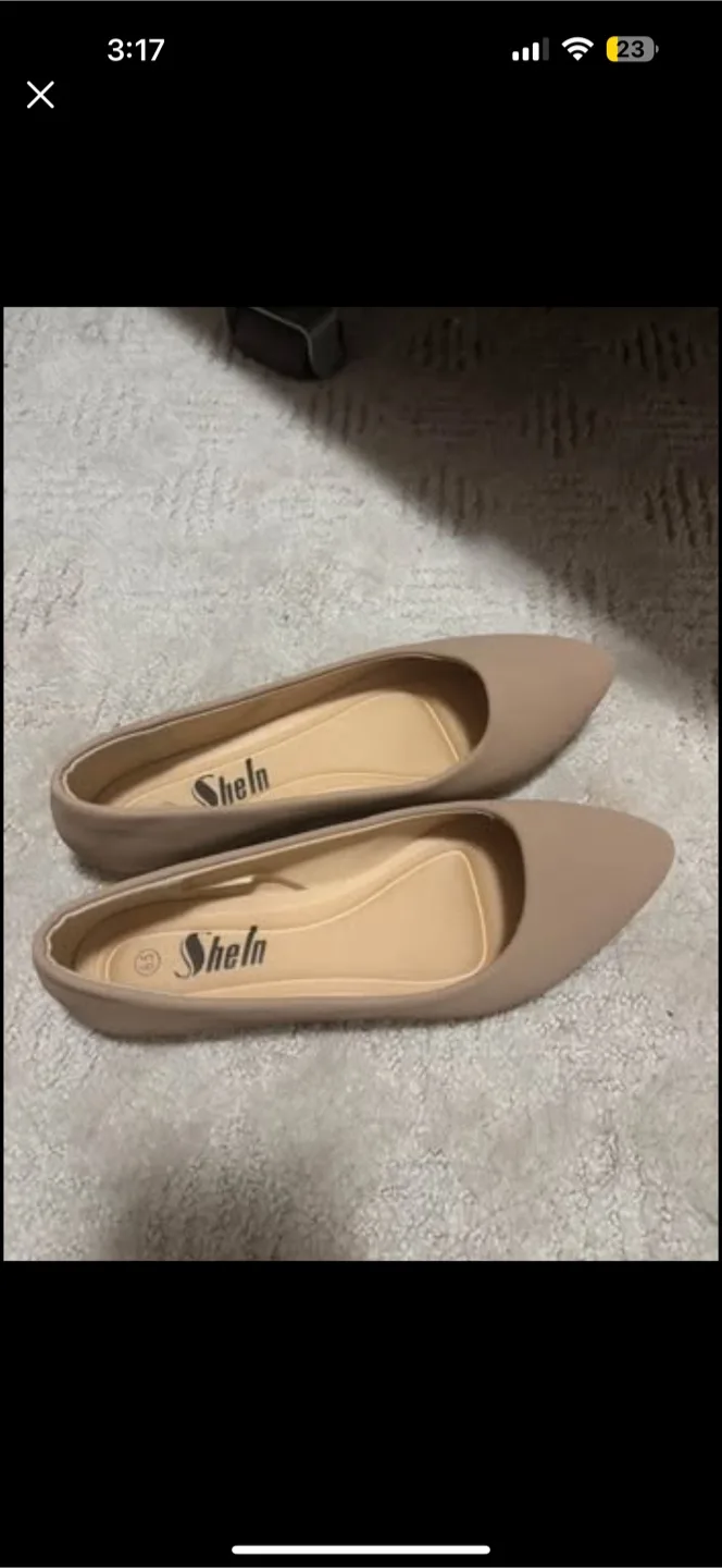 Nude Flats, Size 6.5 US image indicator(2)