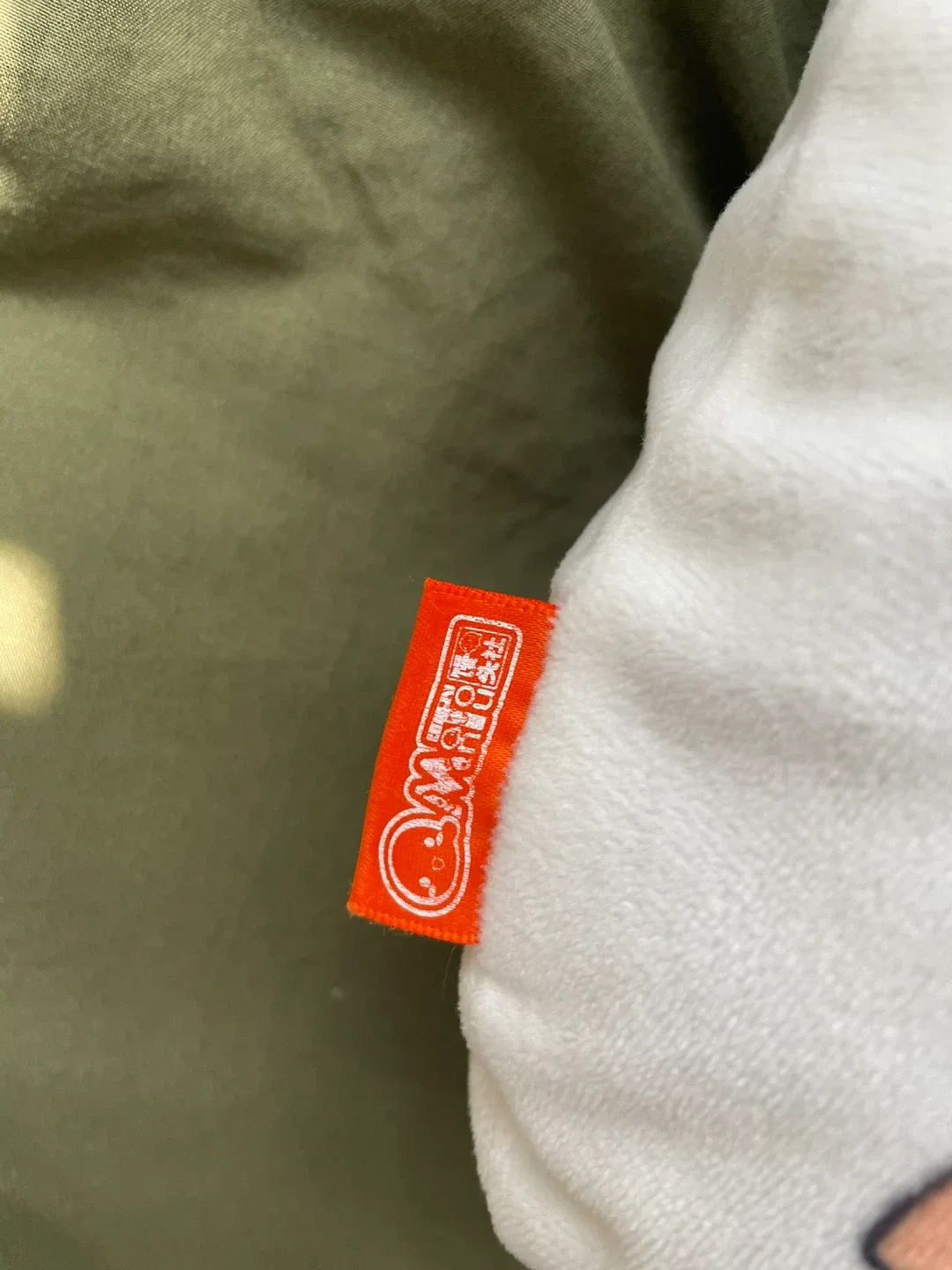 Louis BEASTARS Small Pillow image indicator(3)