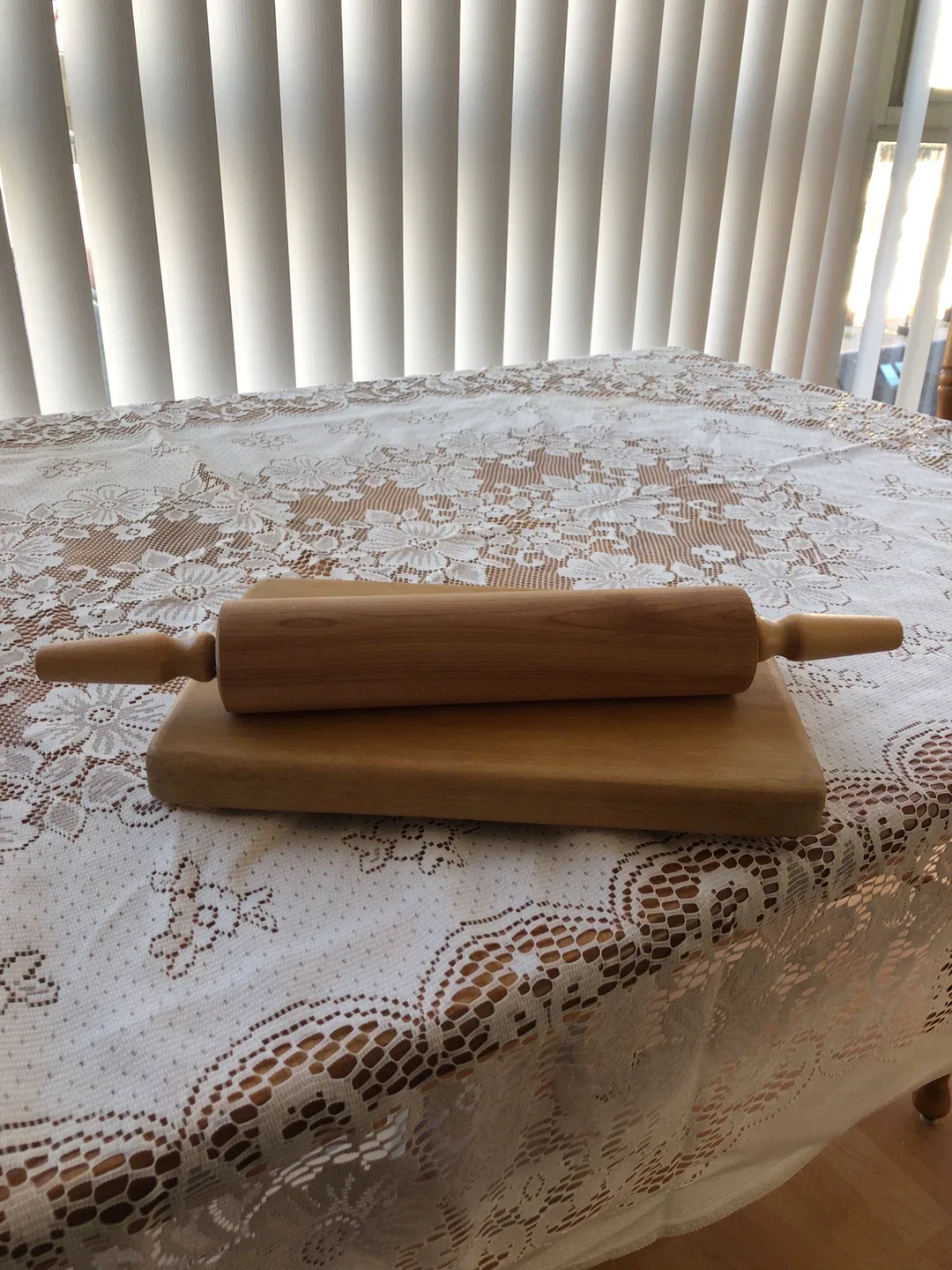 Wooden Rolling Pin and Cutting Board Set thumbnail