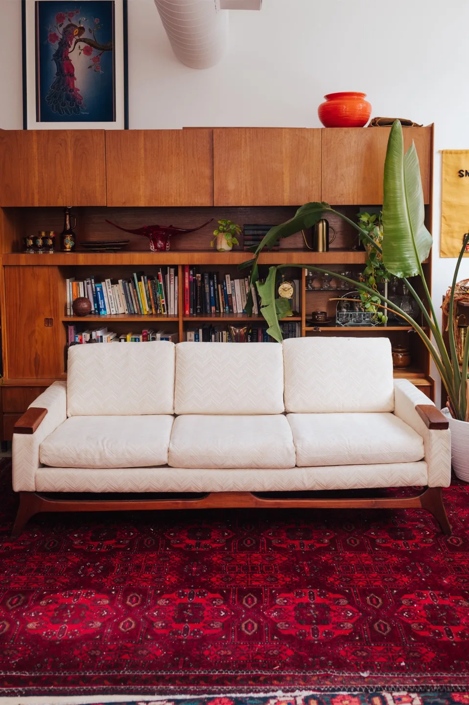 Teak MCM Vintage Sofa 🤎