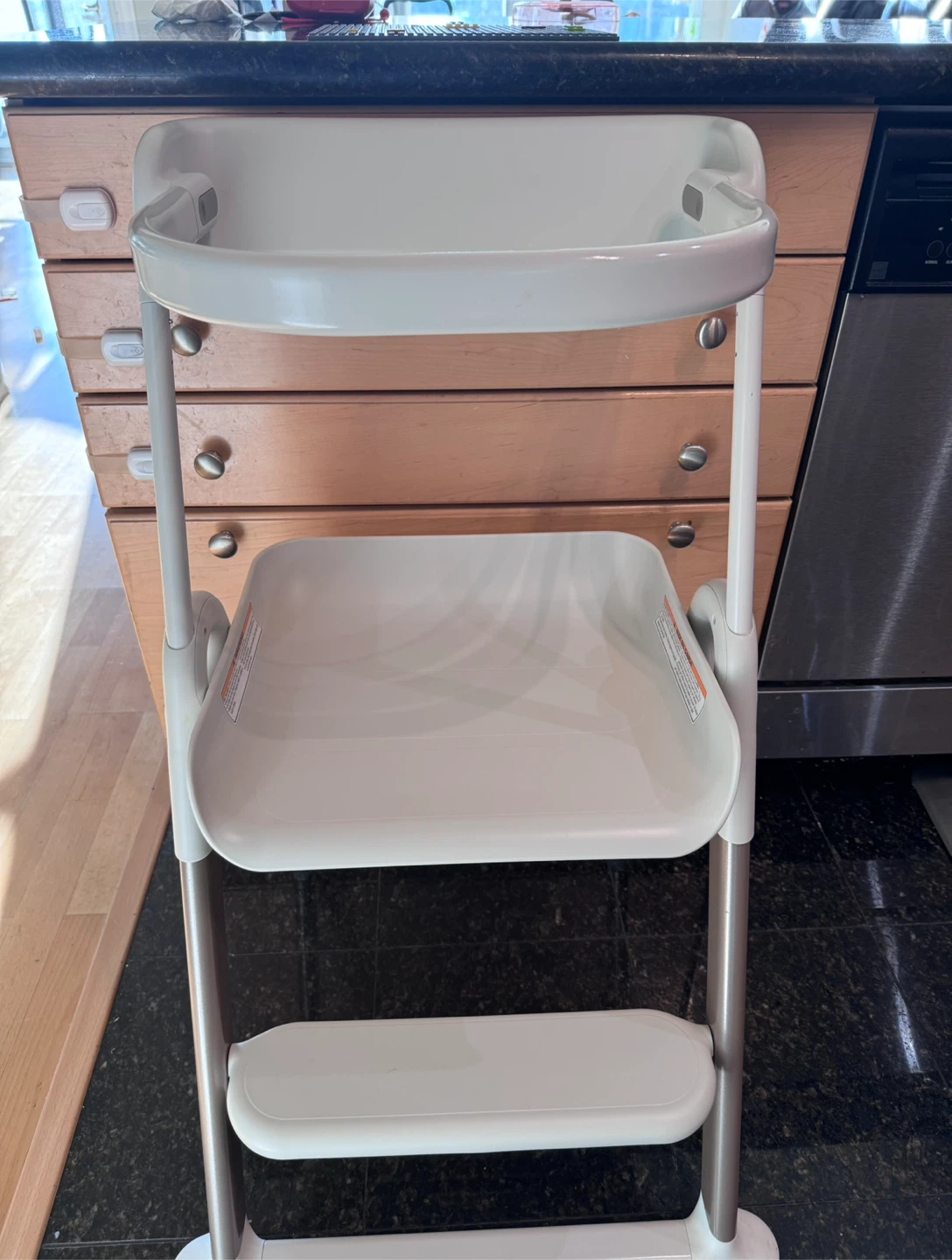 Boon PIVOT Toddler Tower - Kitchen Helper stool