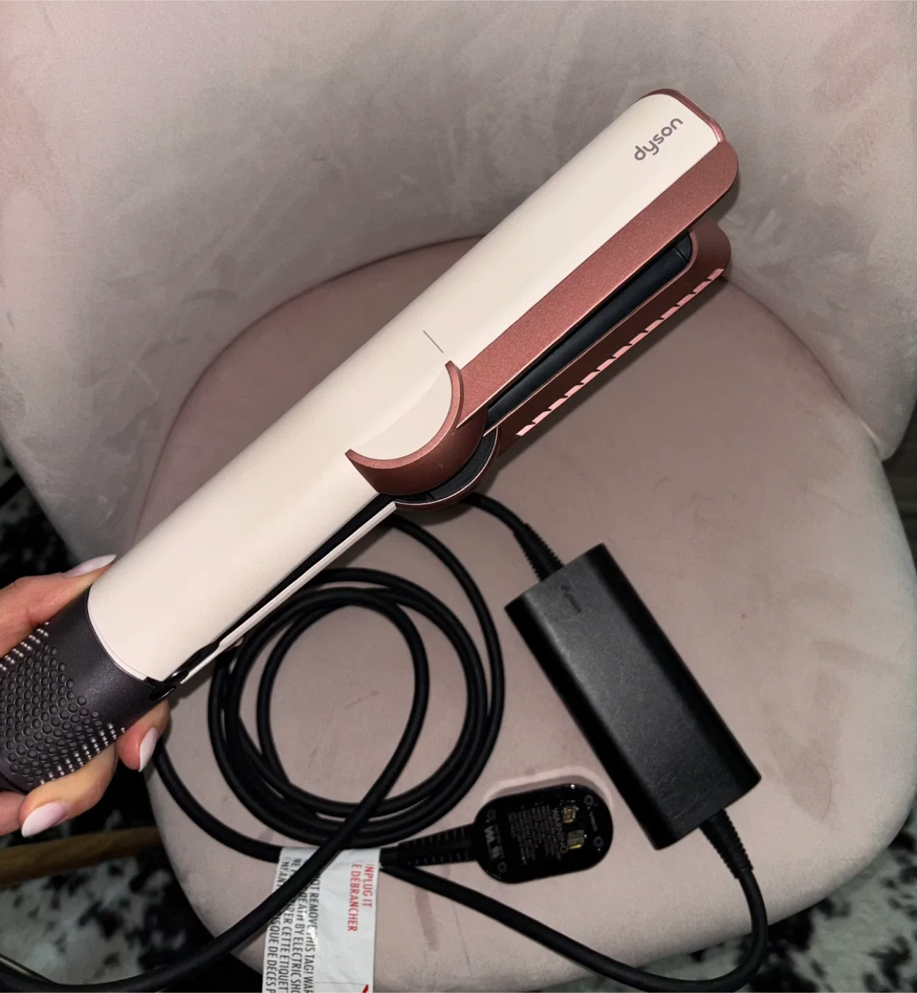 Dyson AirStrait image indicator(2)