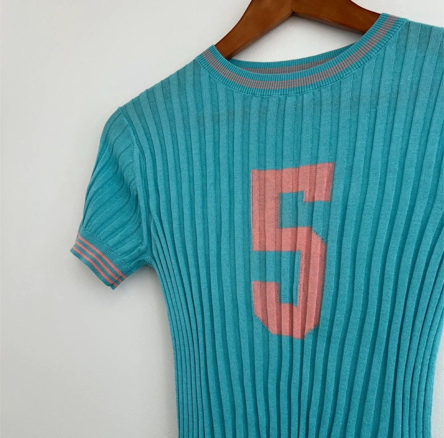 Chanel Silk Ribbed Knit Ringer Tee Blouse - Size S image indicator(4)