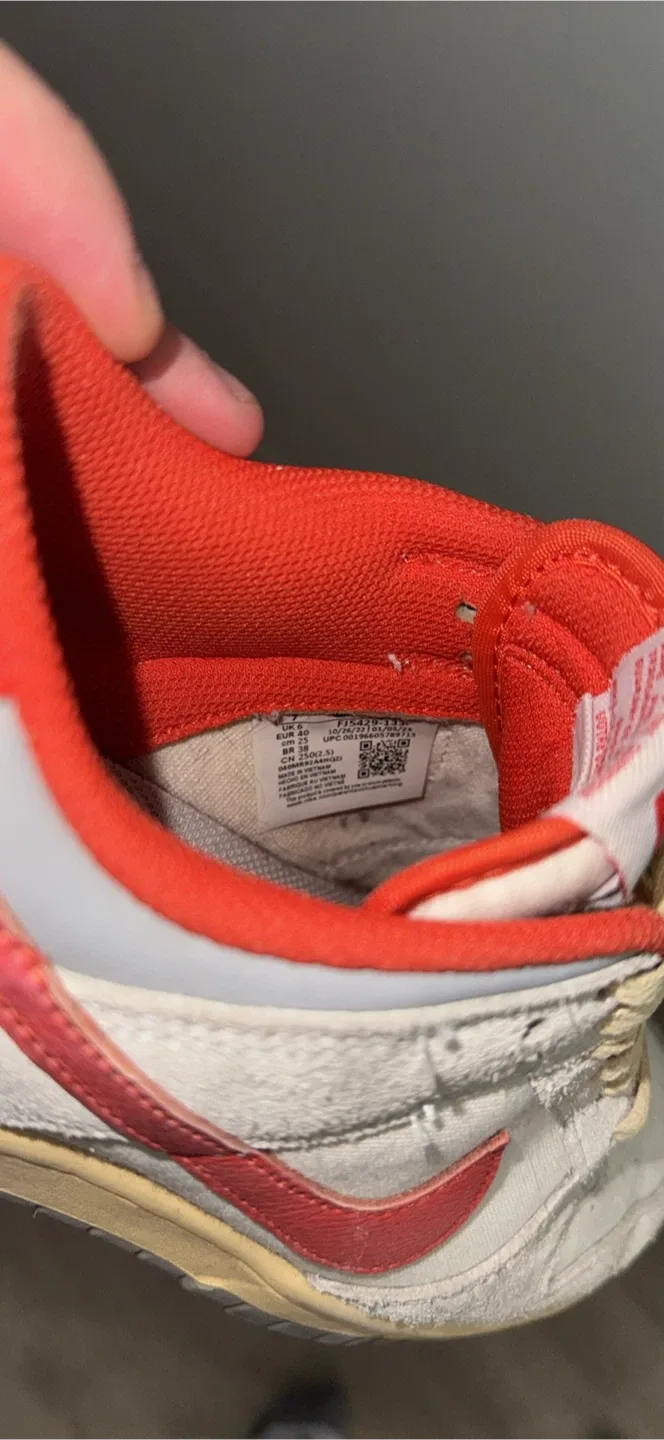 Nike Dunk Low Grey/Orange Size 7 US thumbnail