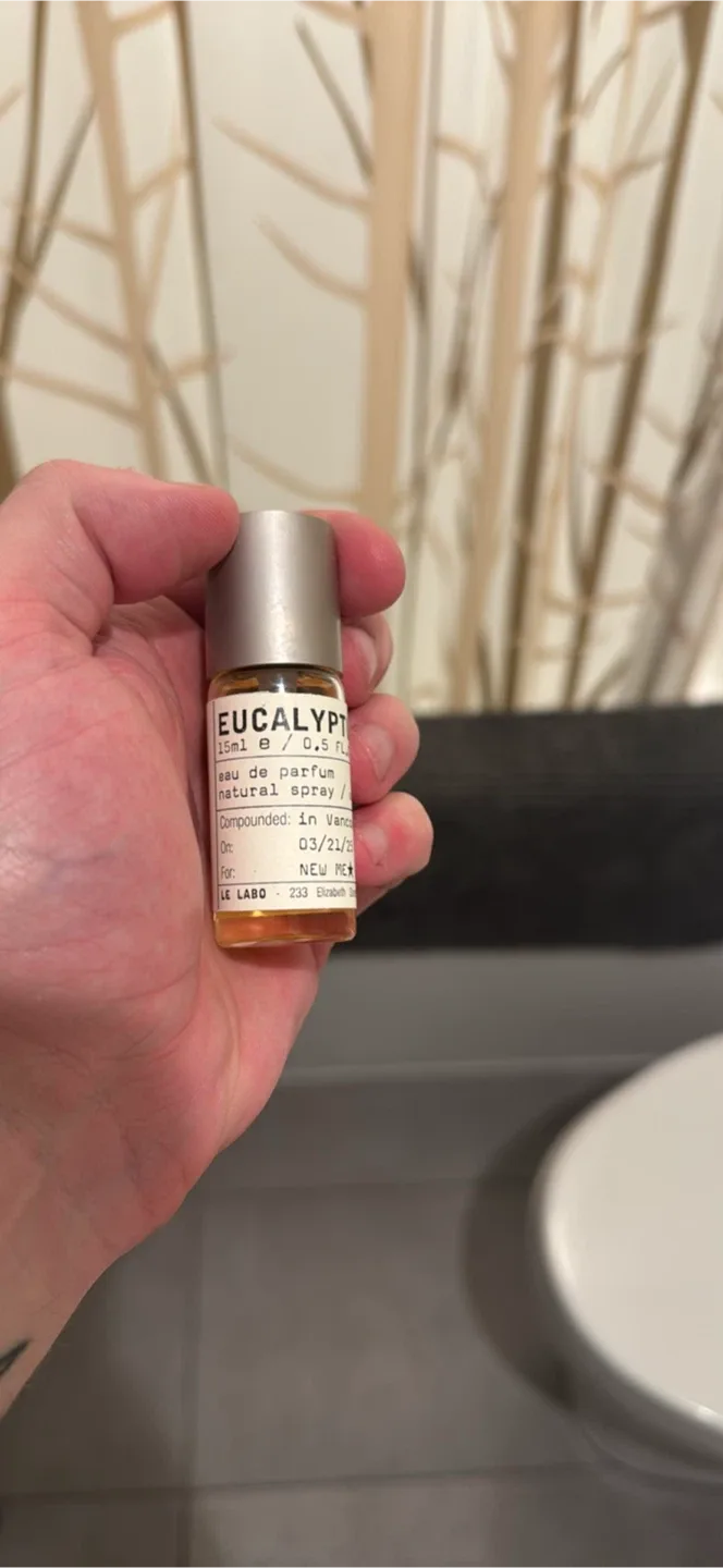 Le Labo Eucalyptus 5ml Eau de Parfum image indicator(2)