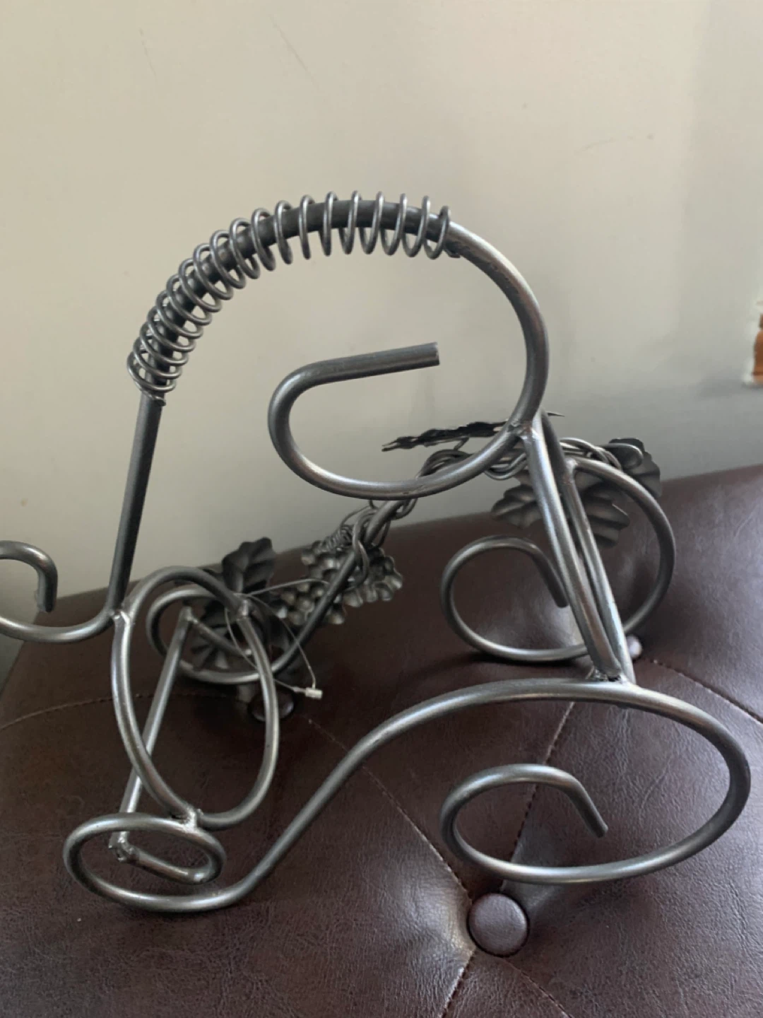Metal Wine Rack with Leaf Design - photo 3