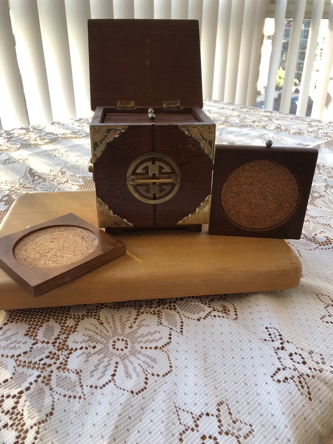 Vintage Wooden Coaster Set with Storage Box thumbnail