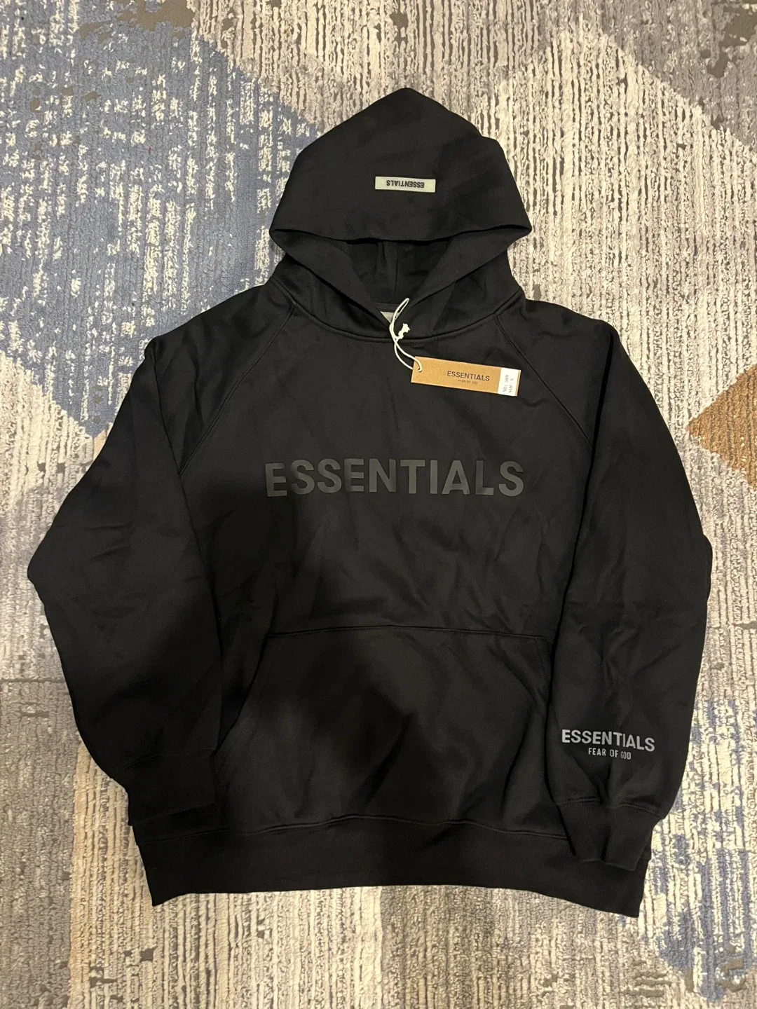 (NEW) Essentials fog Hoodie thumbnail