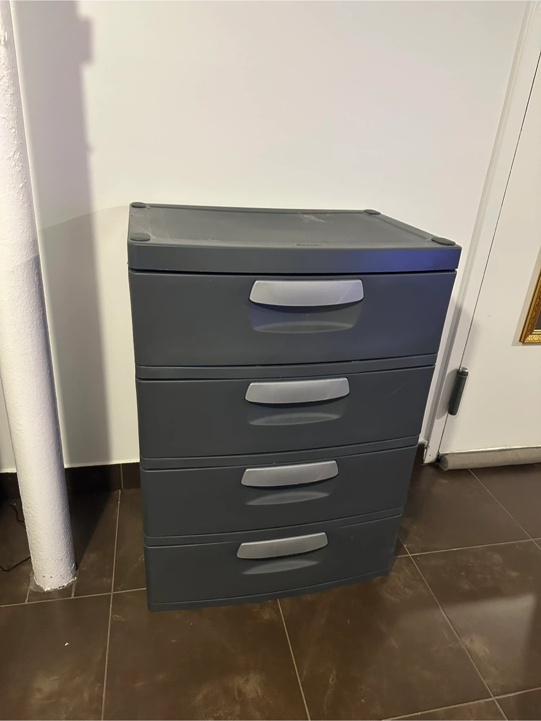 TWO (2) Sterilite 4 Drawer Unit - Gray