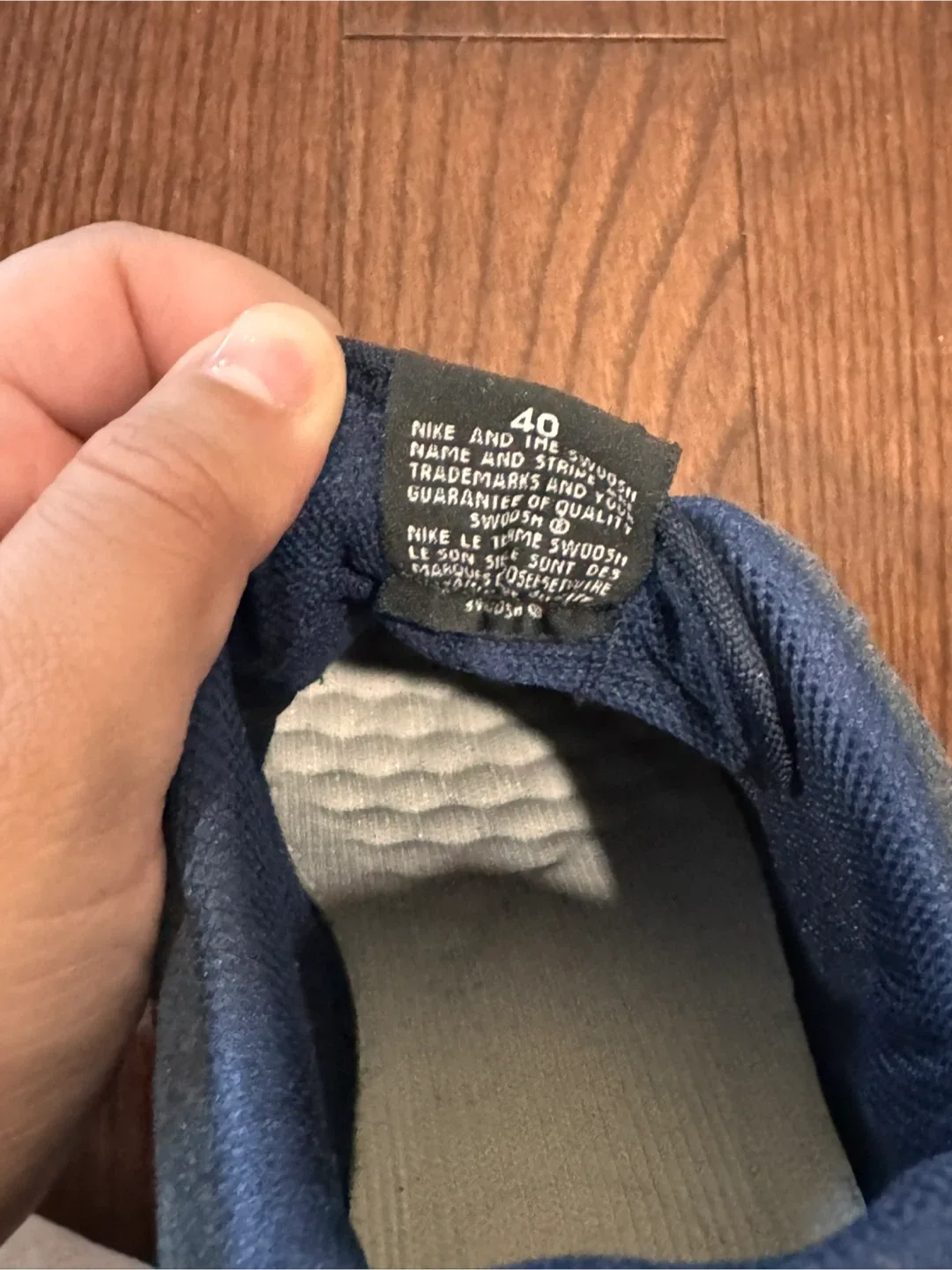 Nike Air Force 1 Navy Blue, Size 8 image indicator(5)