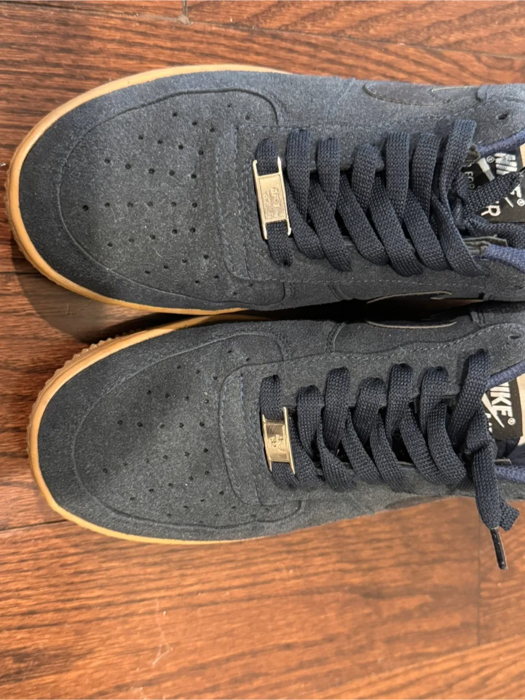 Nike Air Force 1 Navy Blue, Size 8 image indicator(2)