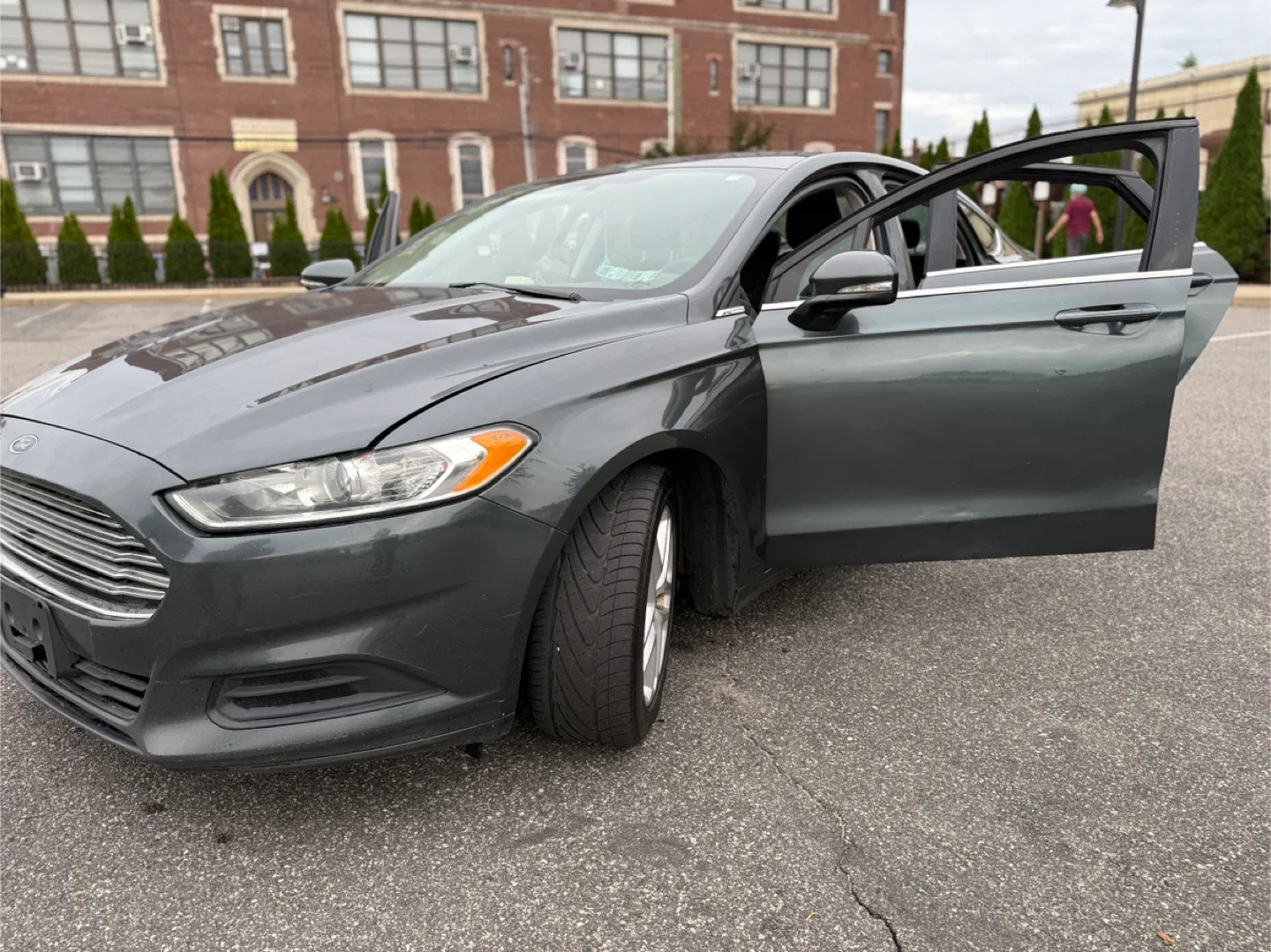 Ford fusion SE 2016 image indicator(3)