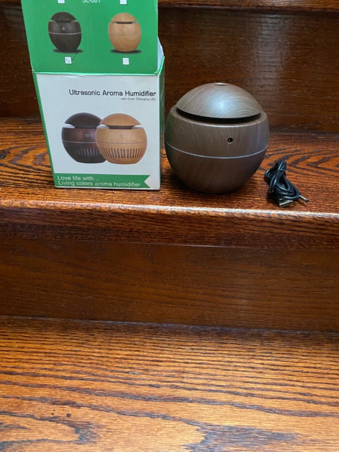 Mini Atomization Humidifier - Ultrasonic Aroma Diffuser thumbnail