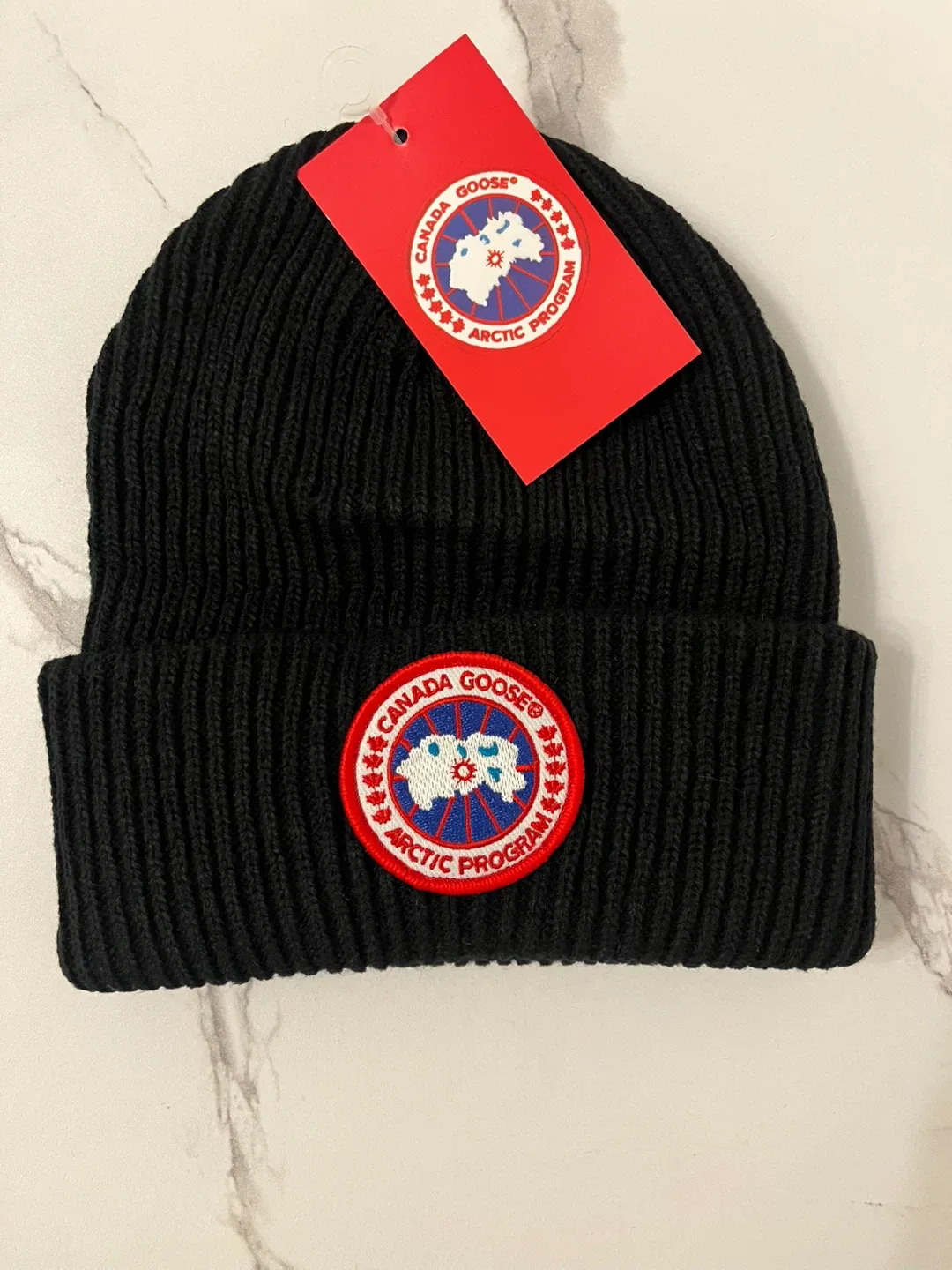 (New) Canada goose beanie thumbnail