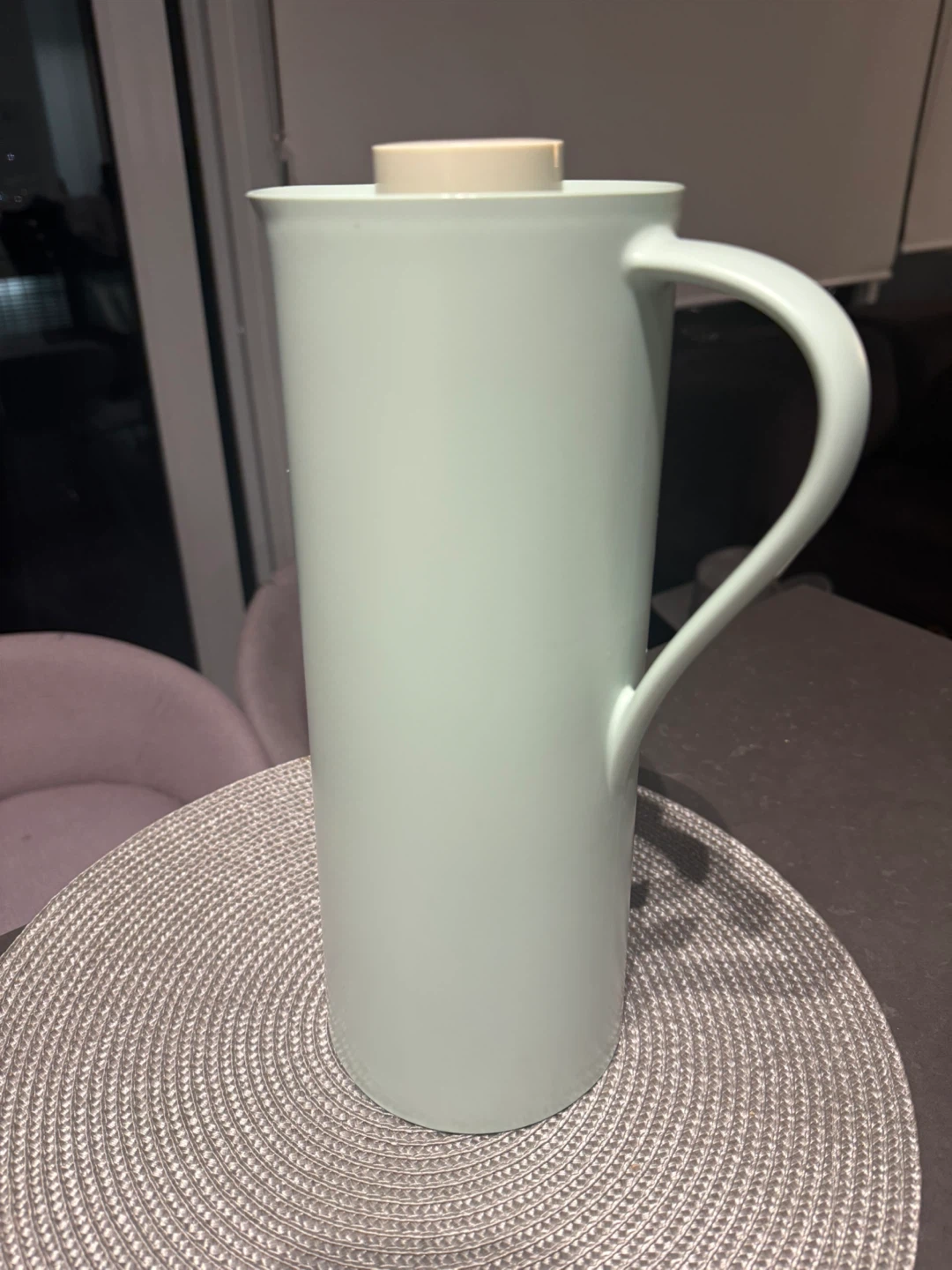 Vacuum flask