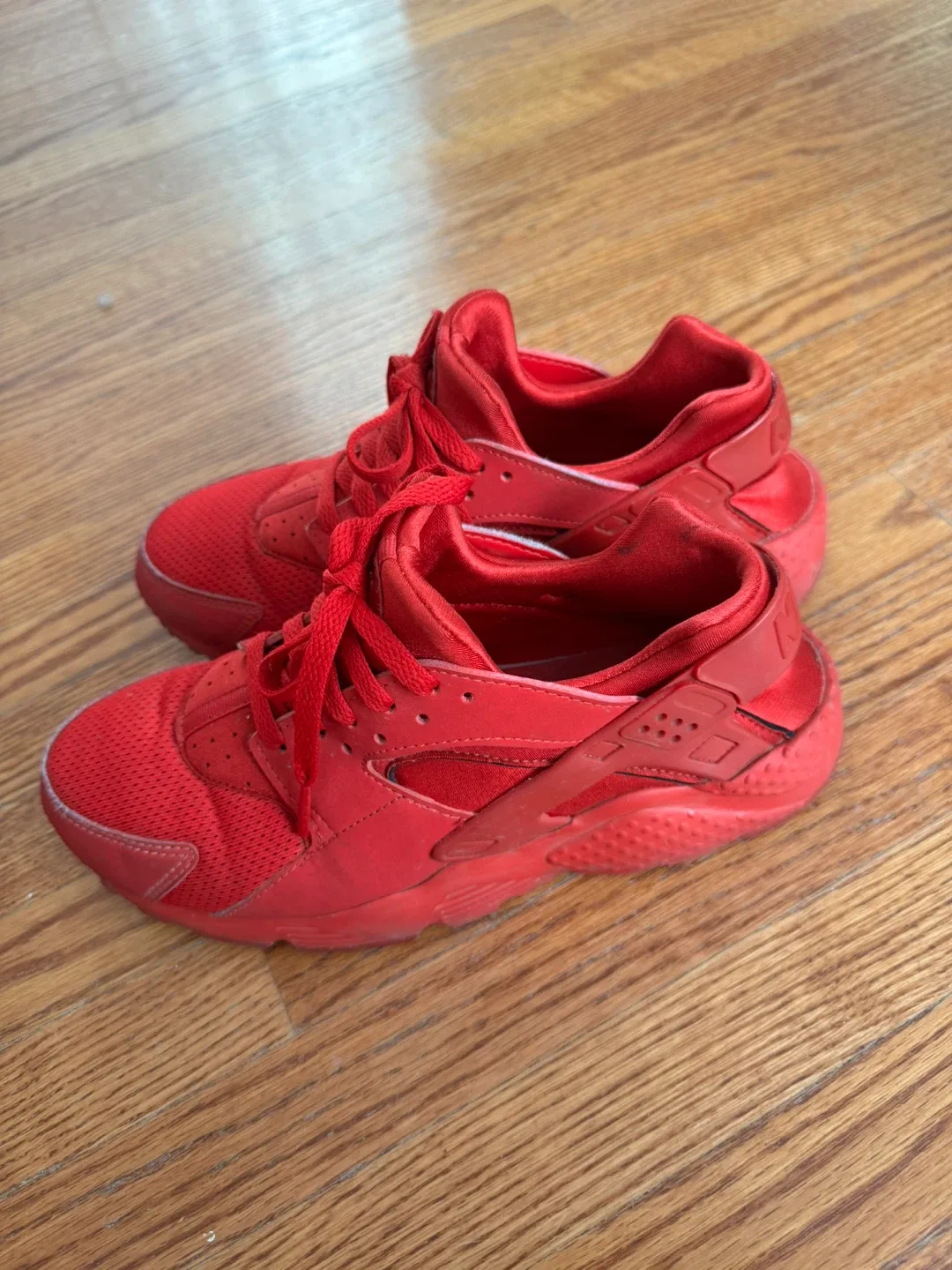 Nike Huarache Run GS - Red Sneakers thumbnail