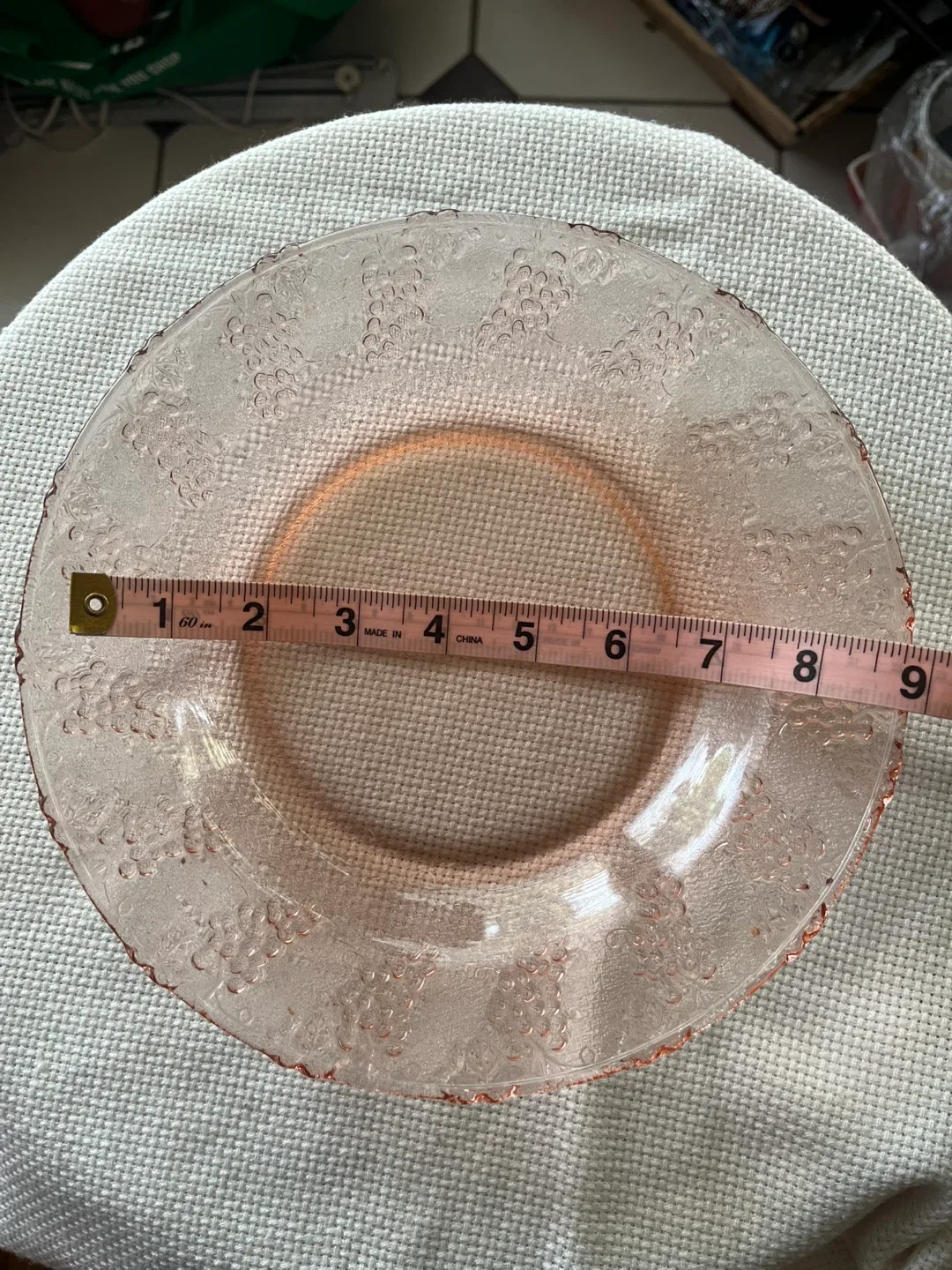 Pink Depression Glass Plate - 9 Inch, Harvest Grape pattern image indicator(4)