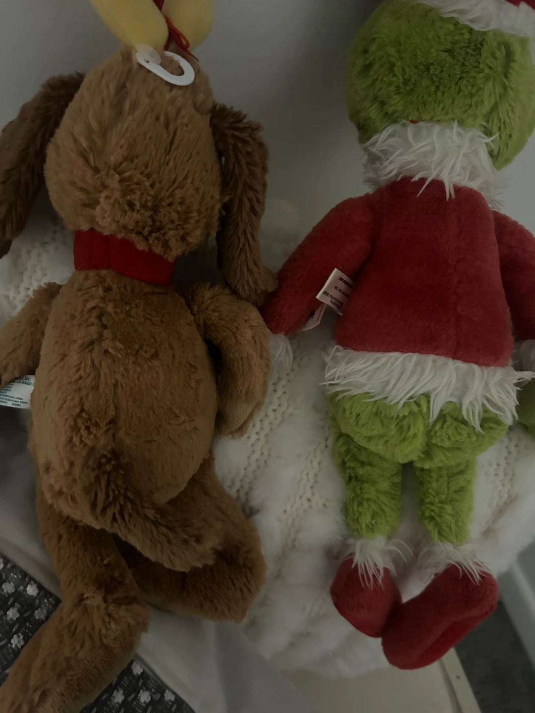 Dr. Seuss Grinch & Max Plushies - photo 4