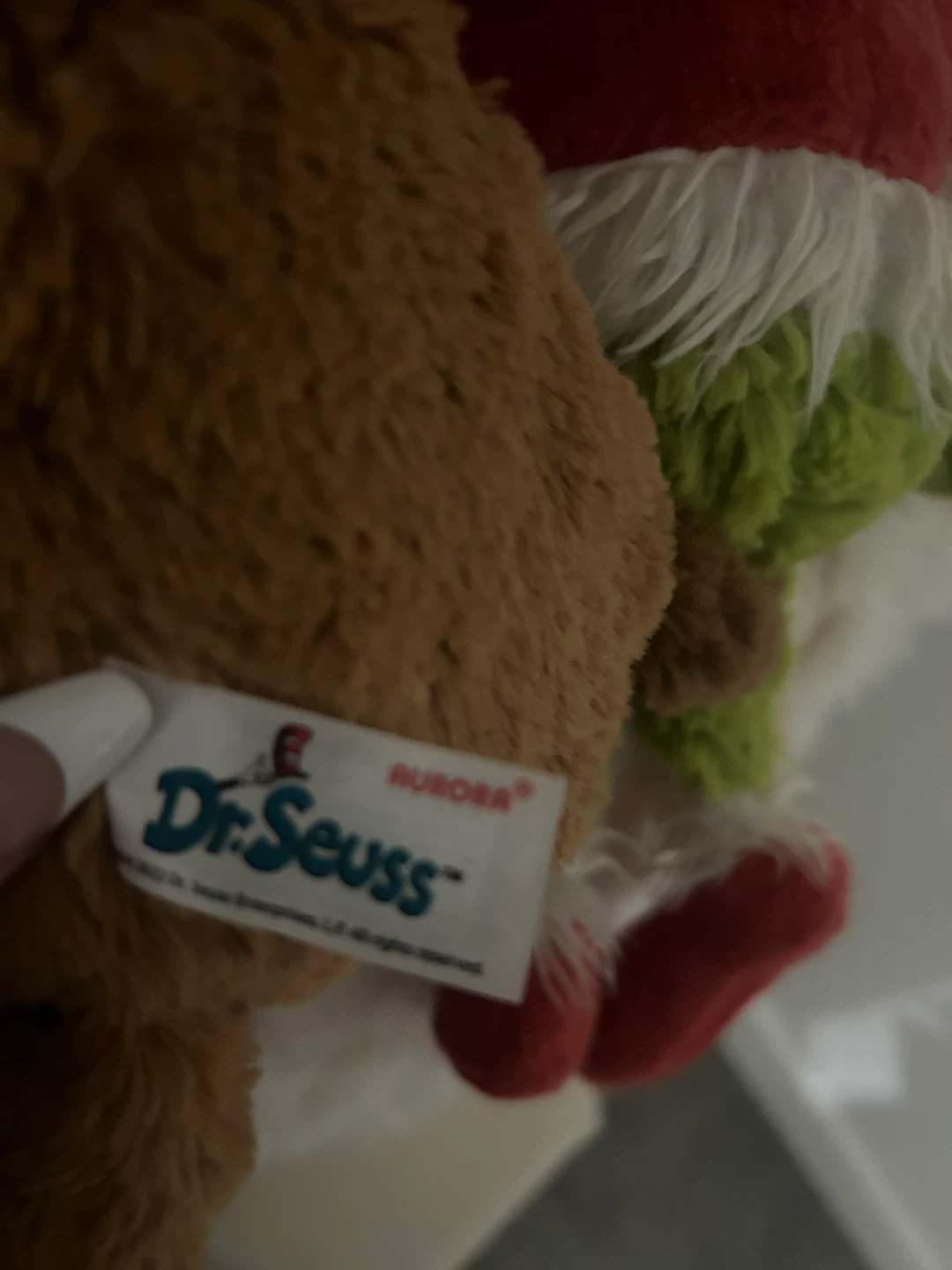 Dr. Seuss Grinch & Max Plushies - photo 5