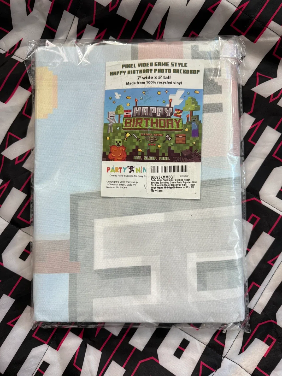 New Pixel Video Game Style Happy Birthday Backdrop thumbnail