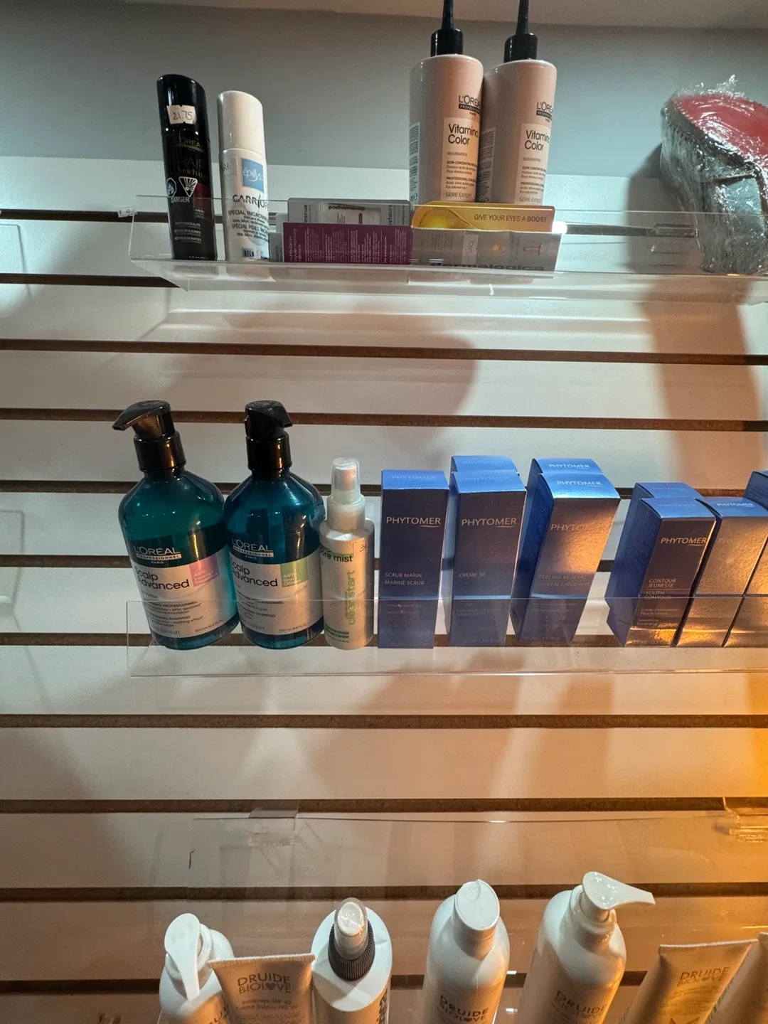 L'Oreal Professional Hair Products image indicator(9)