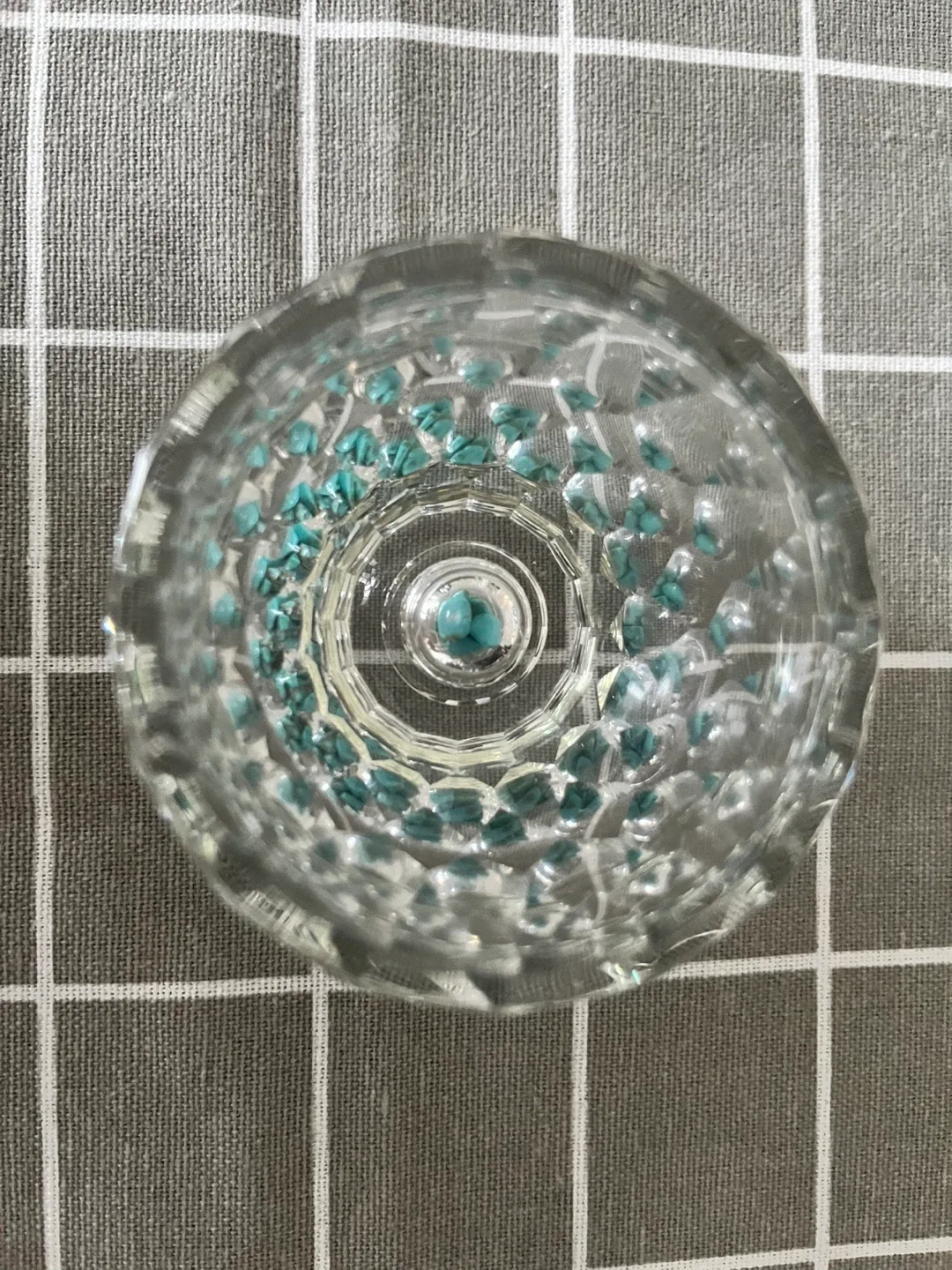 Clear Glass Cup with Turquoise Stones image indicator(2)