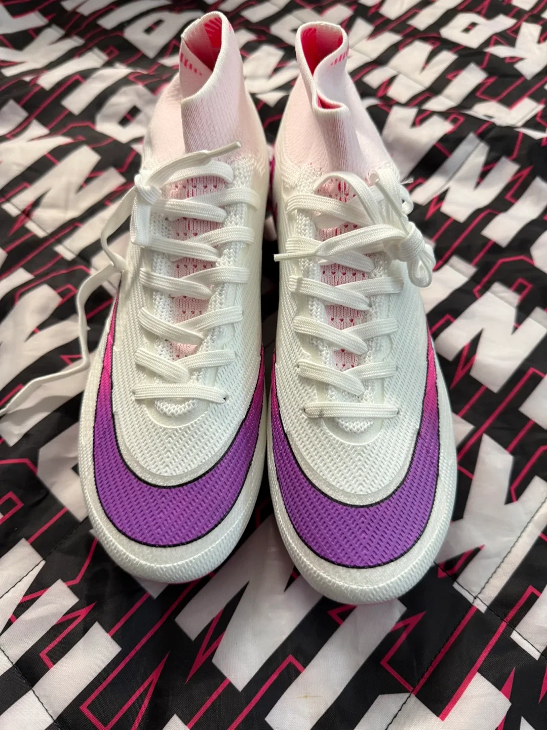 Soccer Cleats, Size 41 thumbnail
