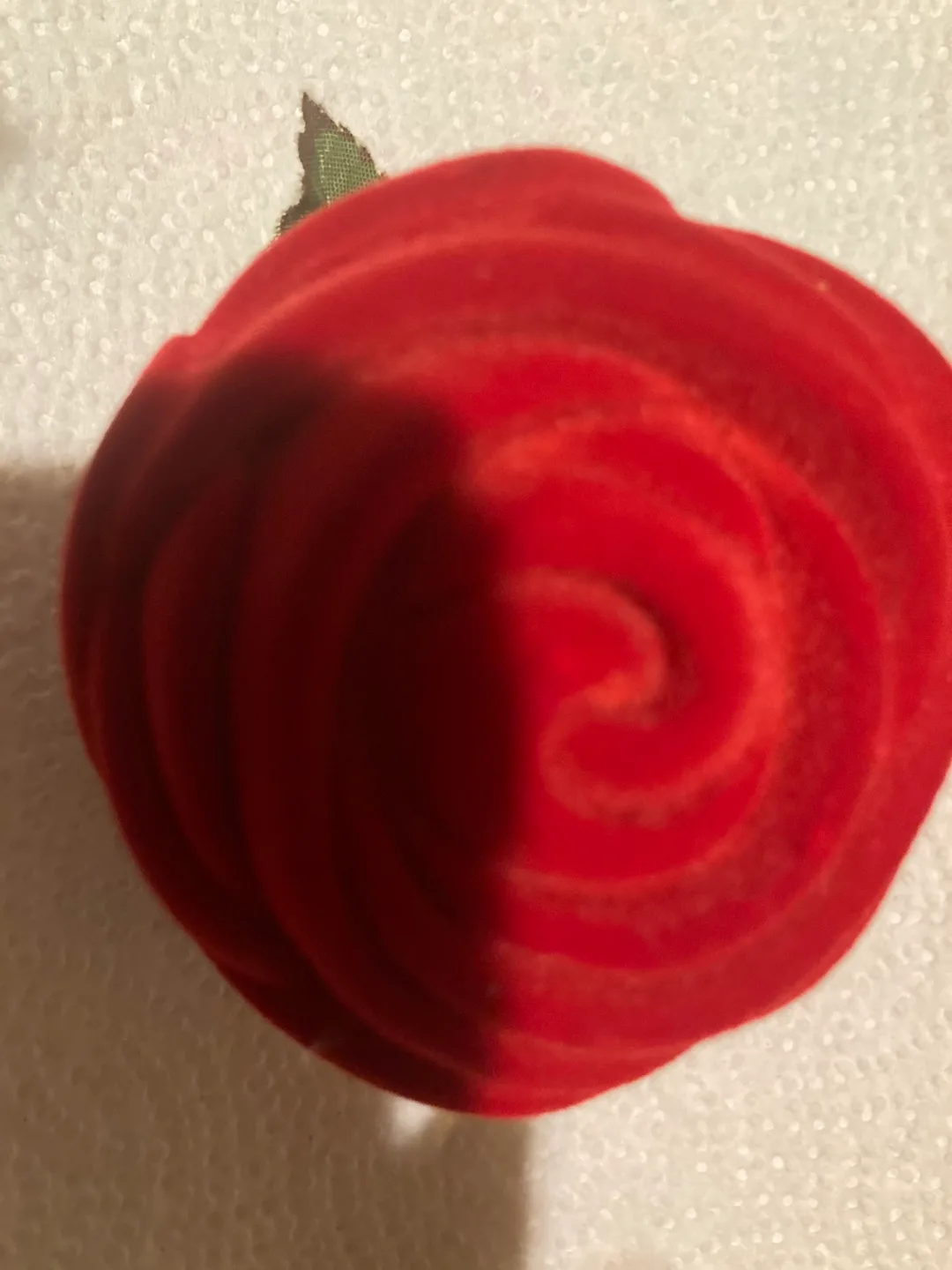 Earrings in Rose Box thumbnail